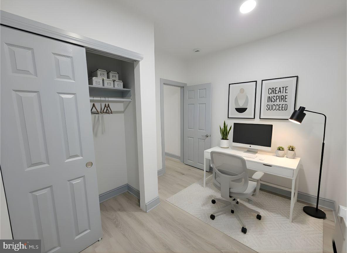 OVERBROOK - Residential