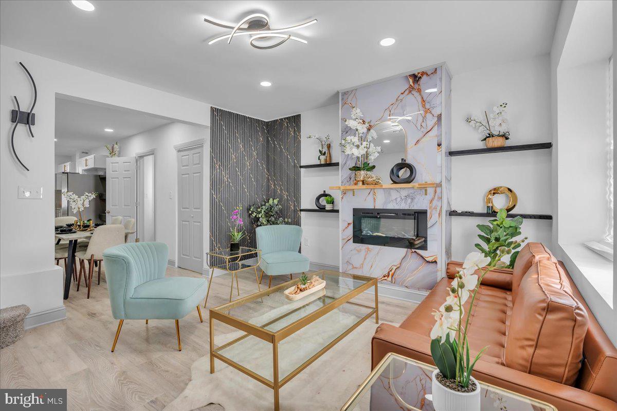 OVERBROOK - Residential