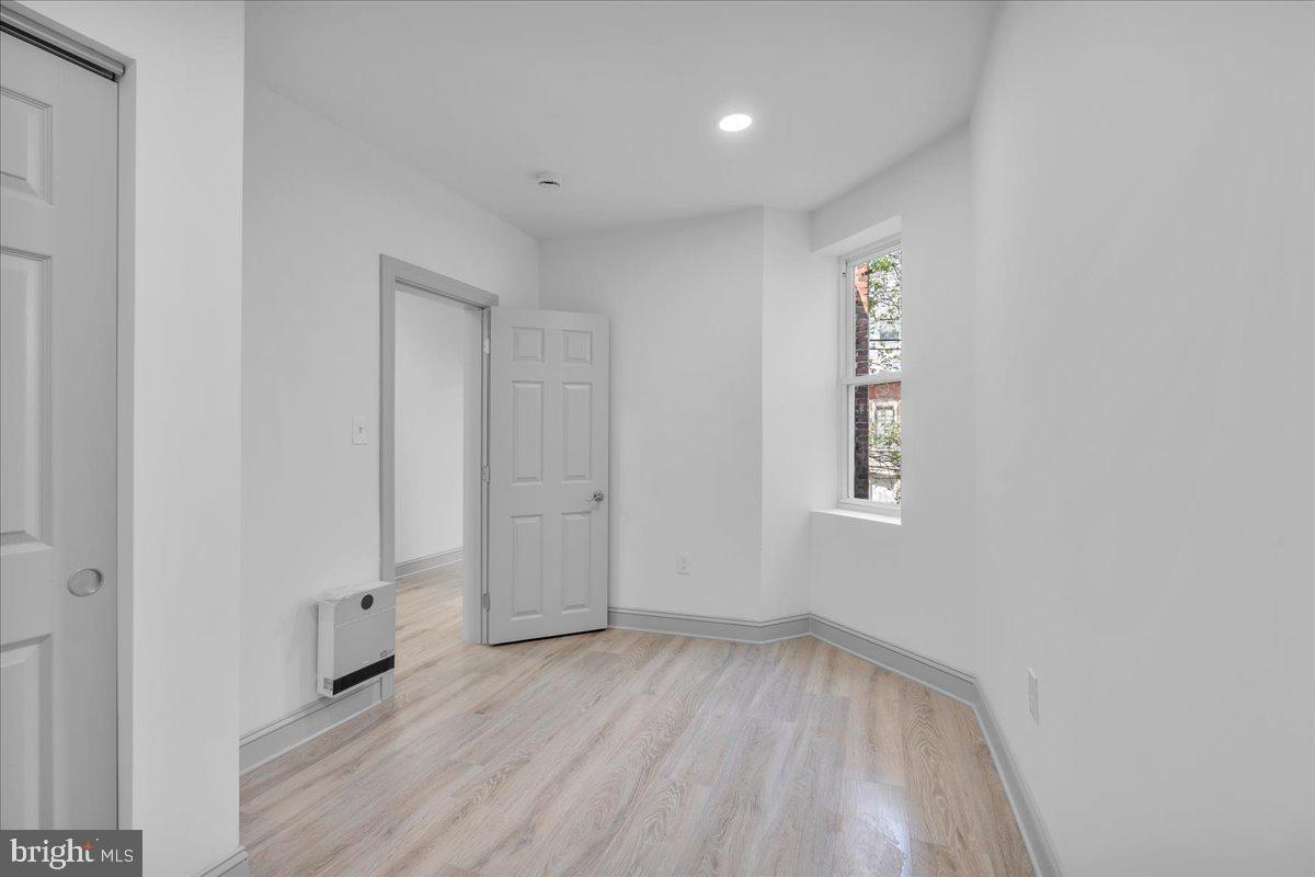 OVERBROOK - Residential