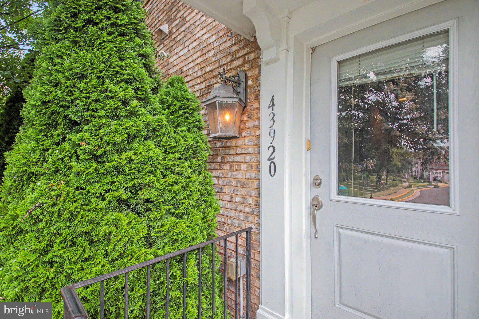 43920 AVENZA TERRACE