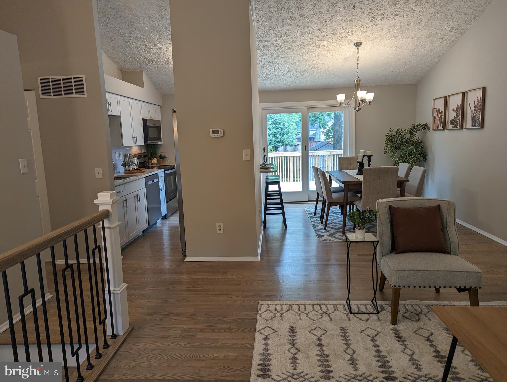 HARMANS WOODS - Residential