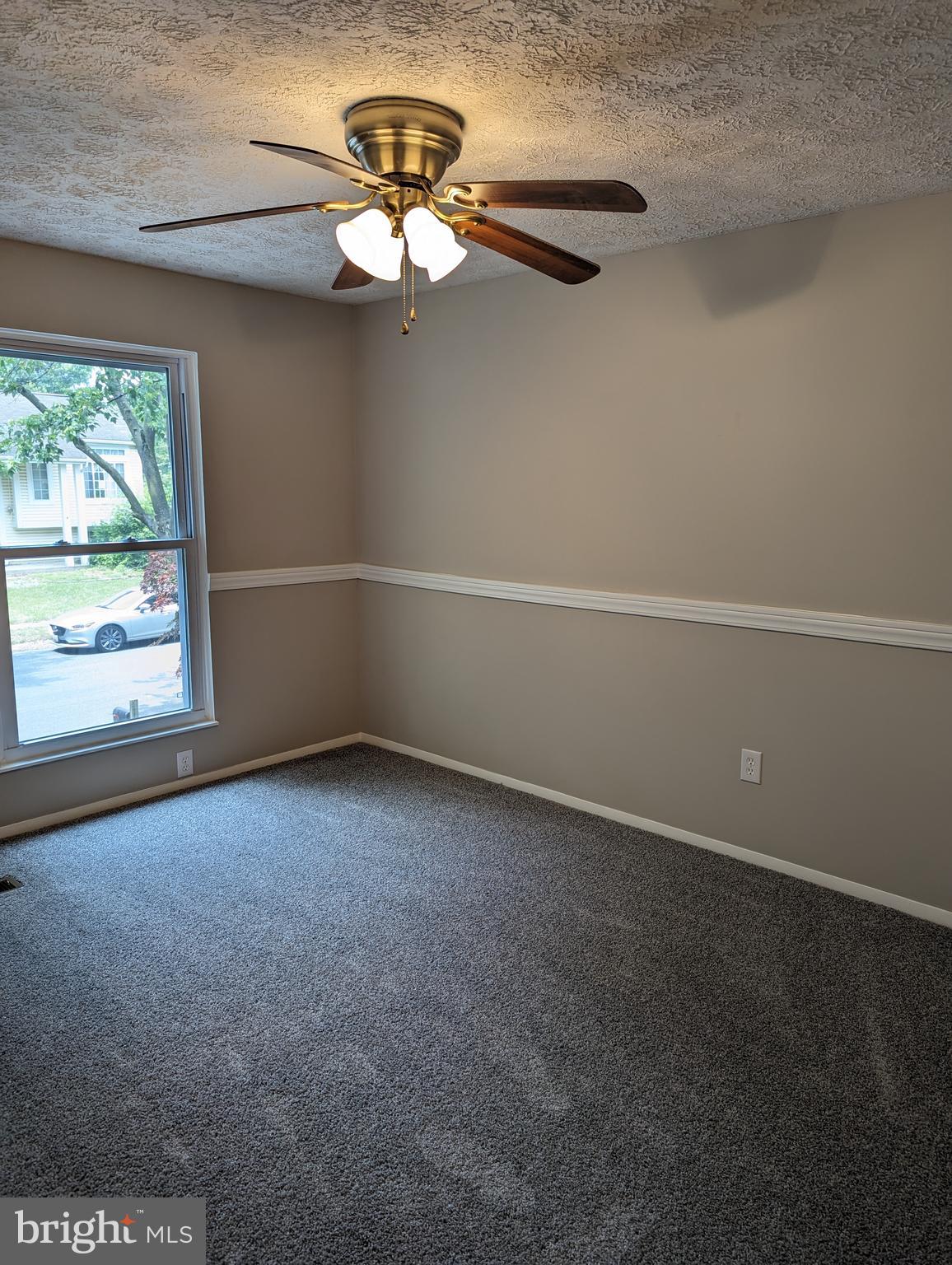 HARMANS WOODS - Residential