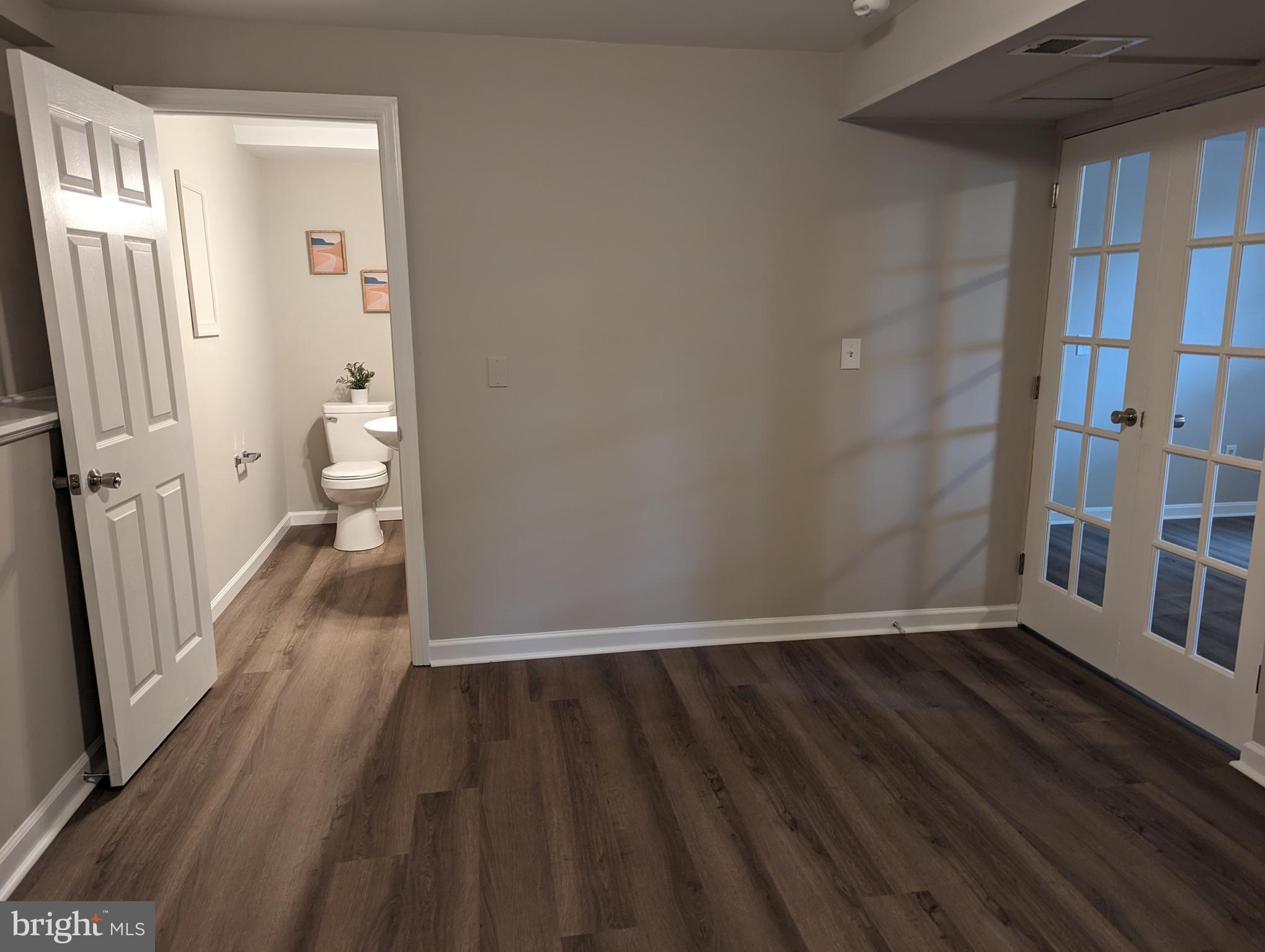 HARMANS WOODS - Residential