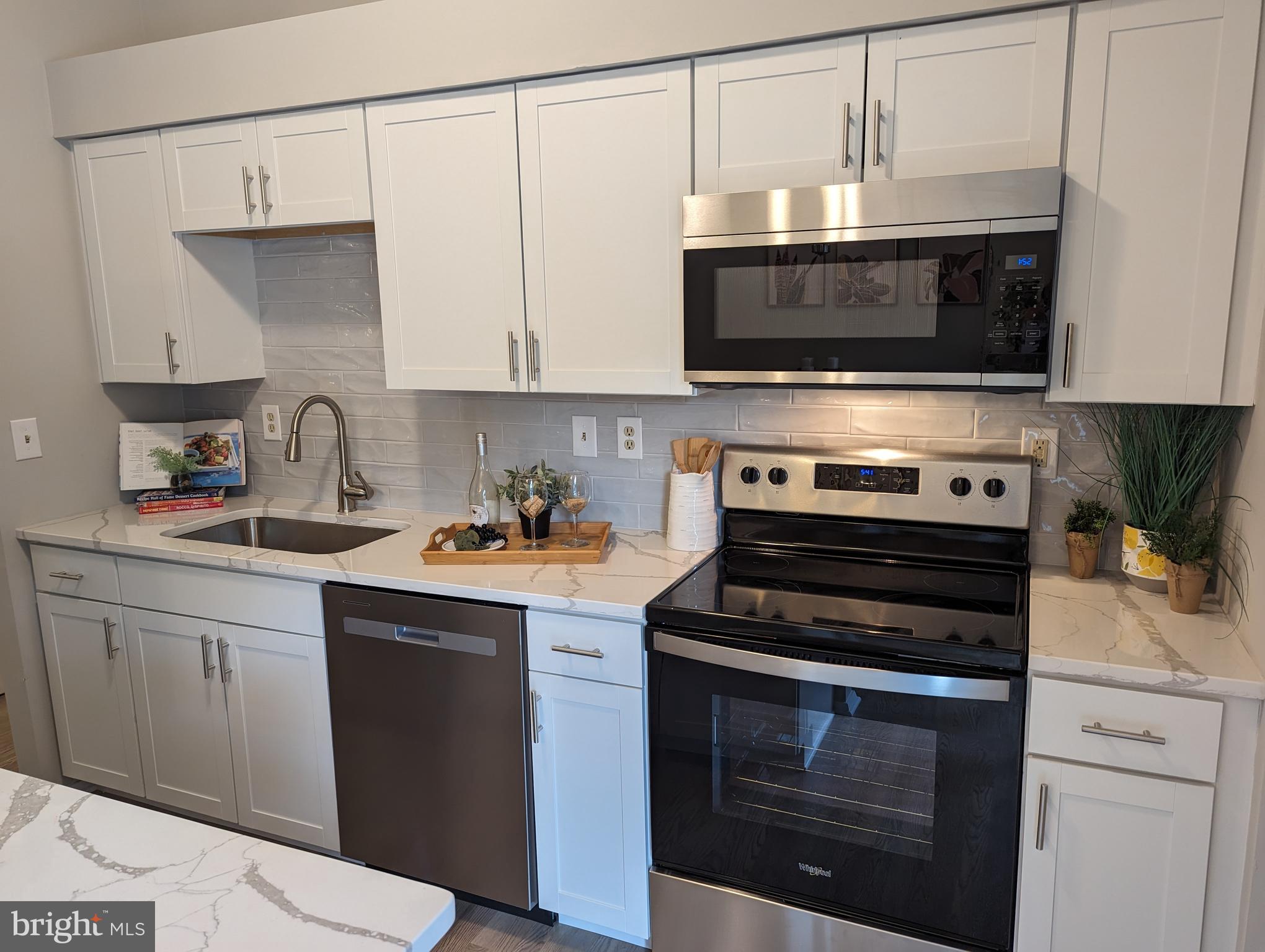 HARMANS WOODS - Residential