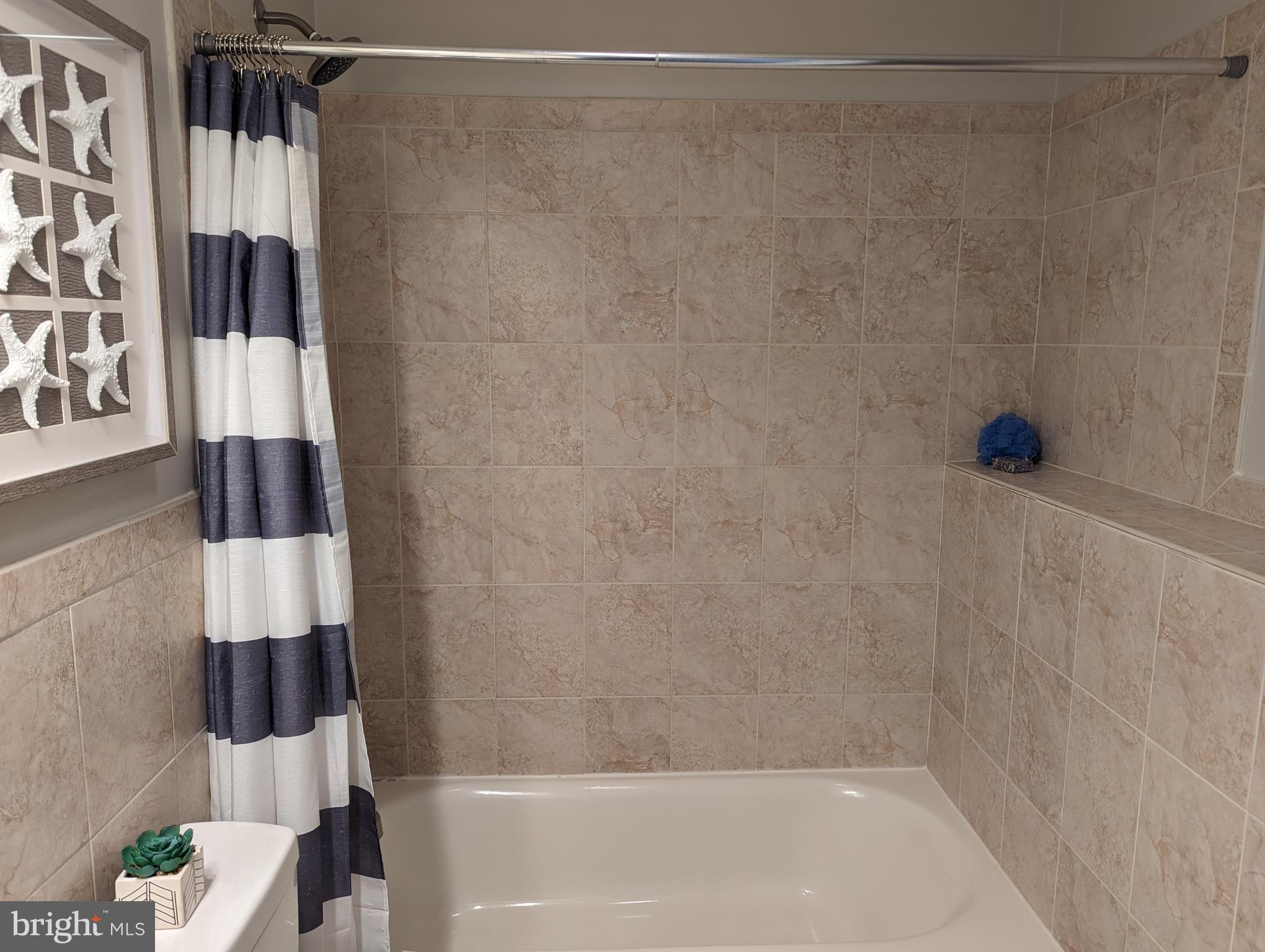 HARMANS WOODS - Residential