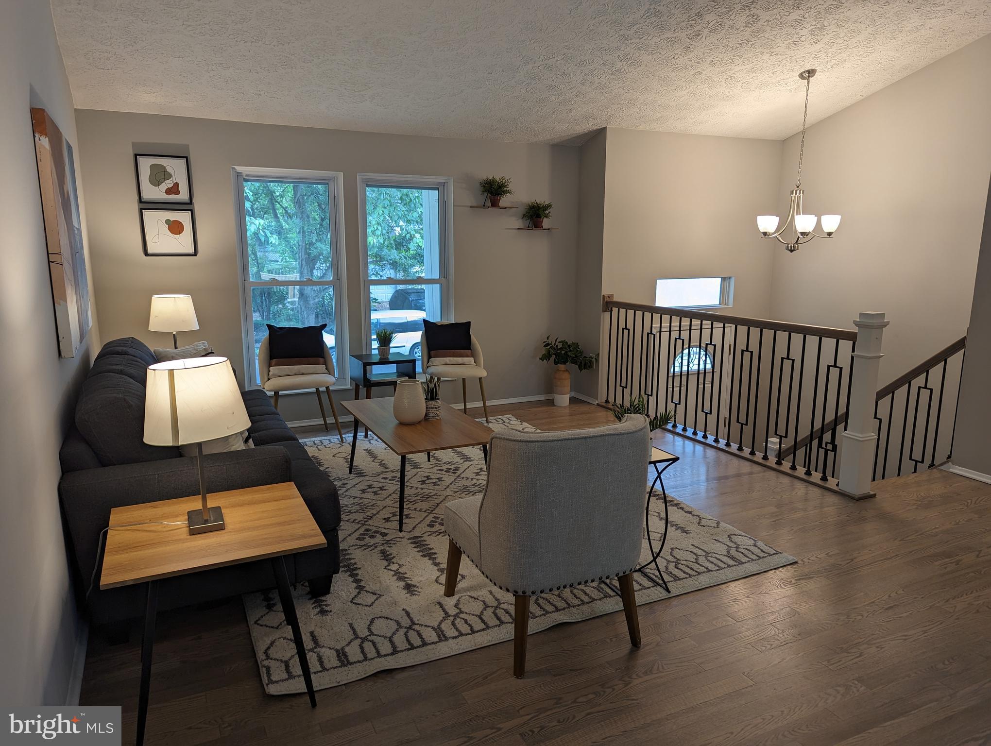 HARMANS WOODS - Residential