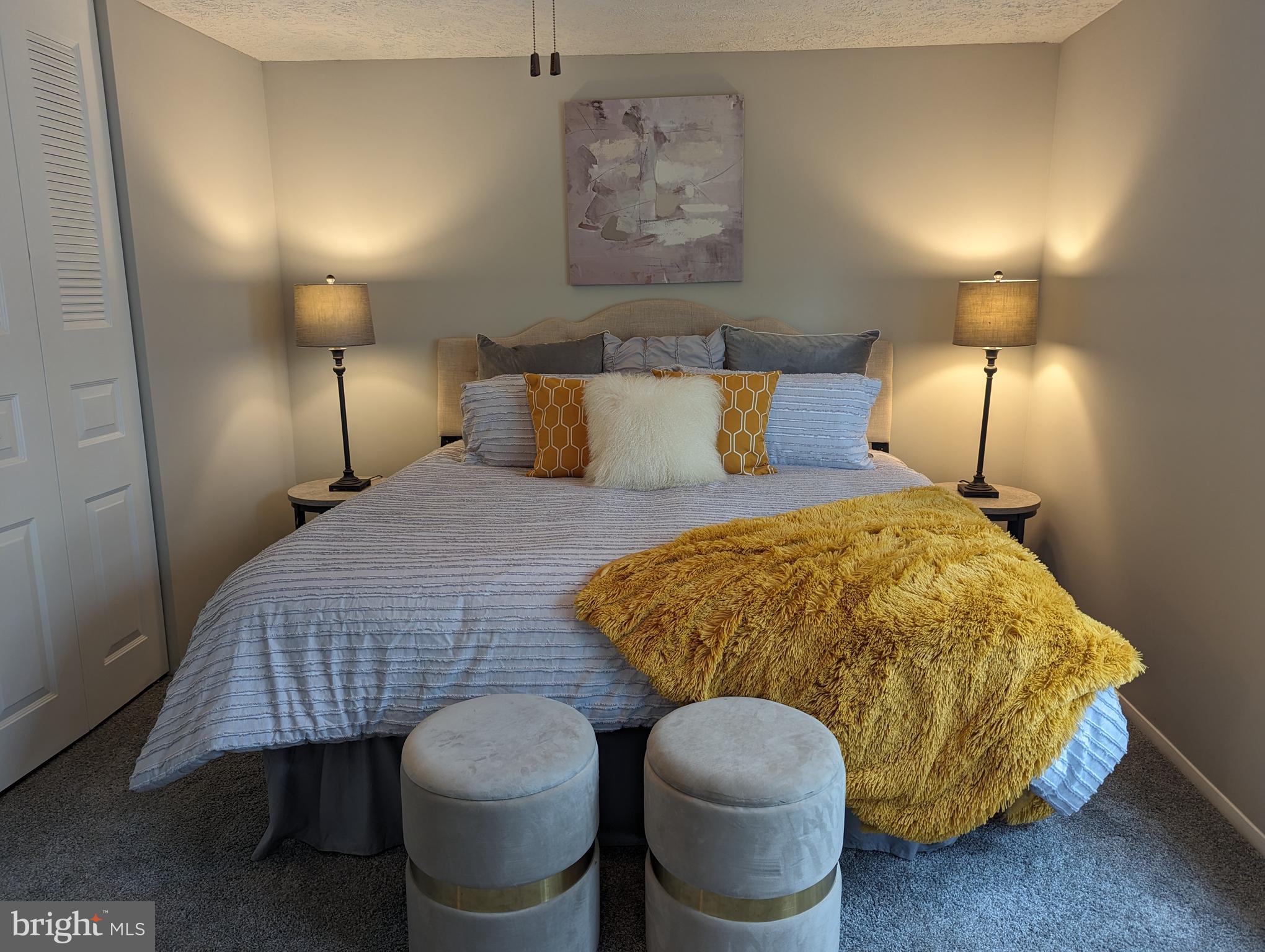 HARMANS WOODS - Residential