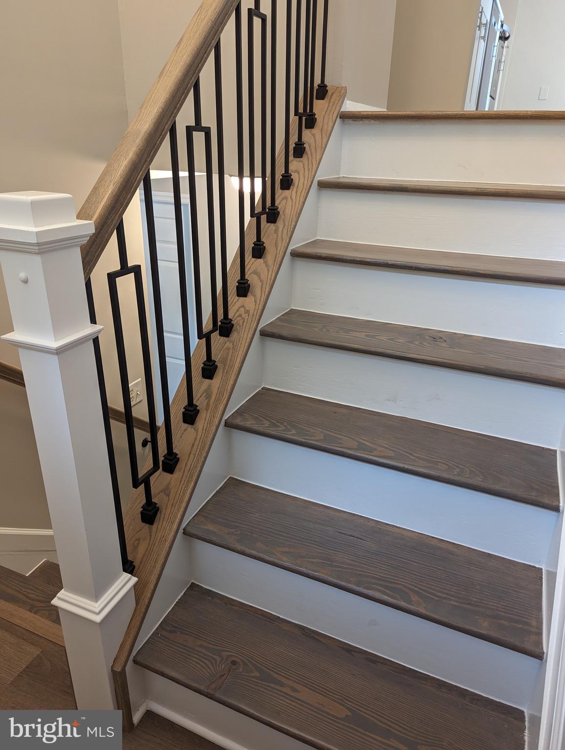 HARMANS WOODS - Residential