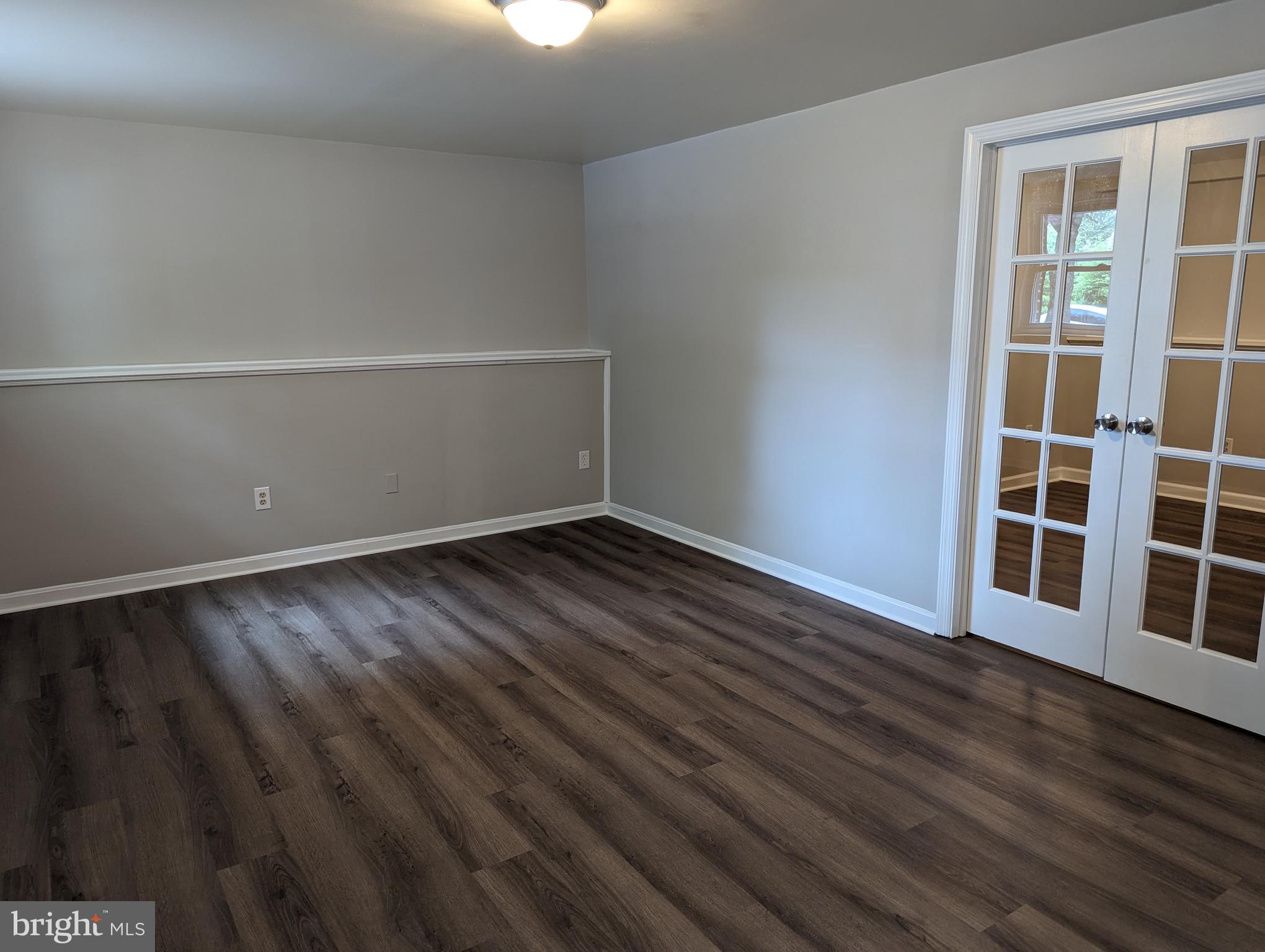 HARMANS WOODS - Residential