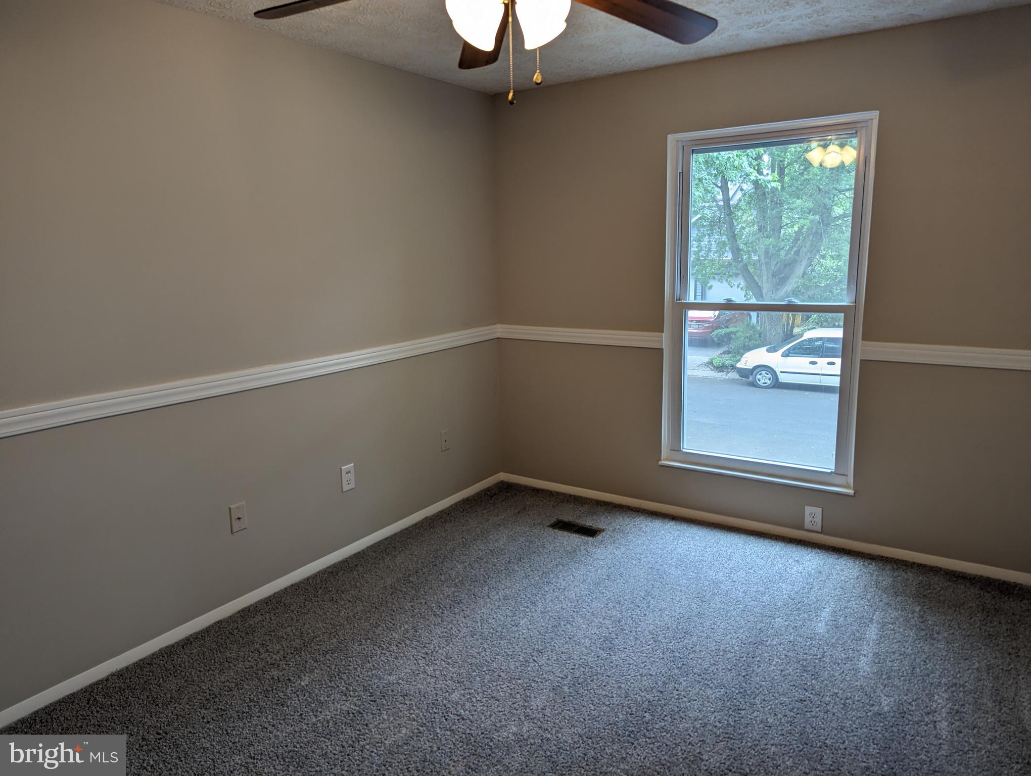 HARMANS WOODS - Residential