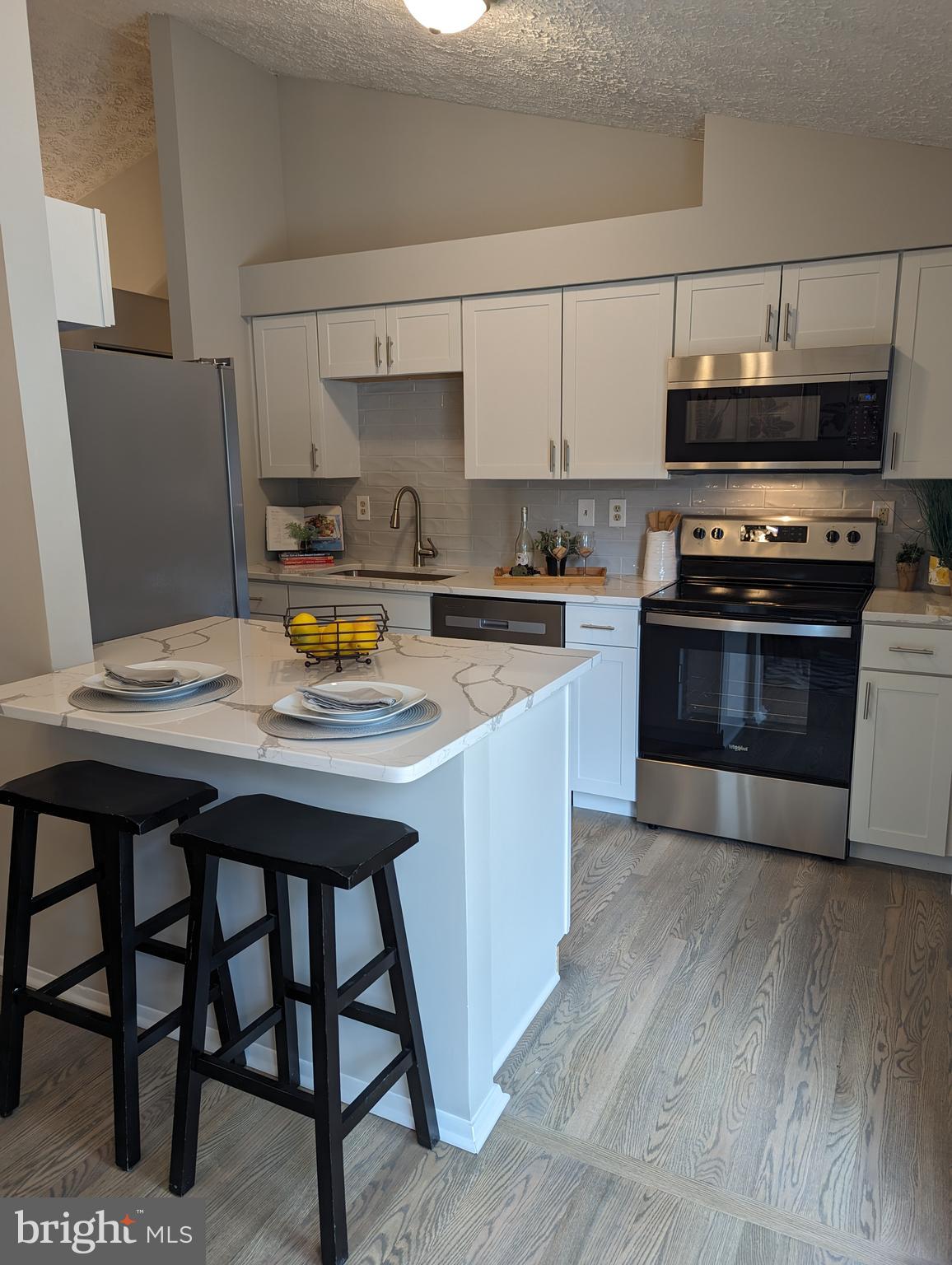 HARMANS WOODS - Residential