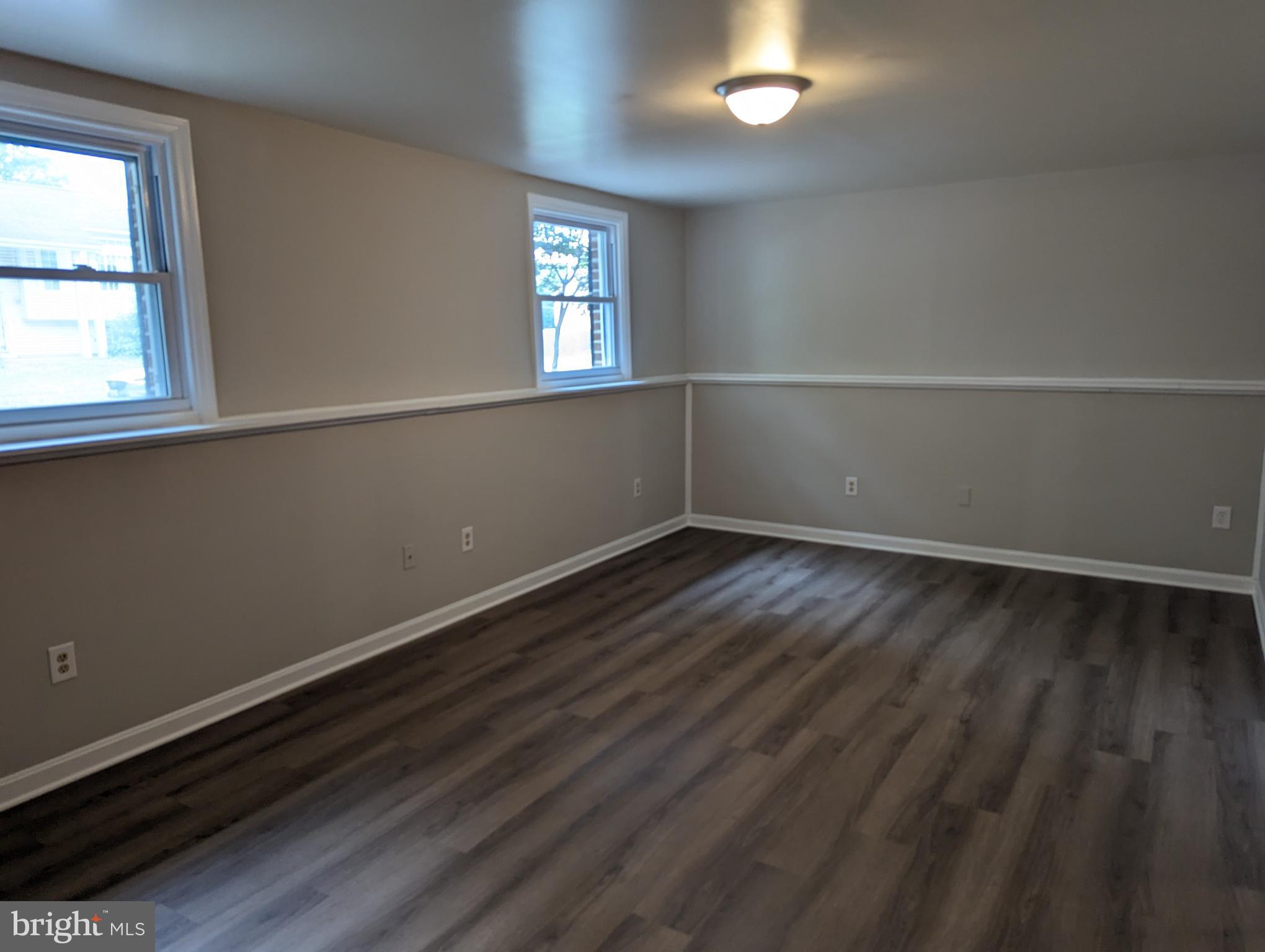 HARMANS WOODS - Residential