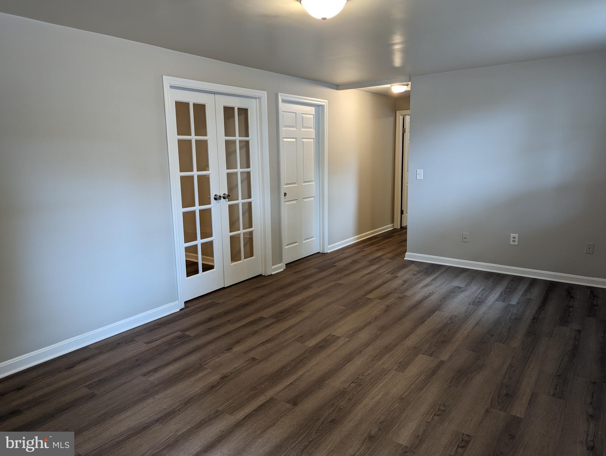 HARMANS WOODS - Residential