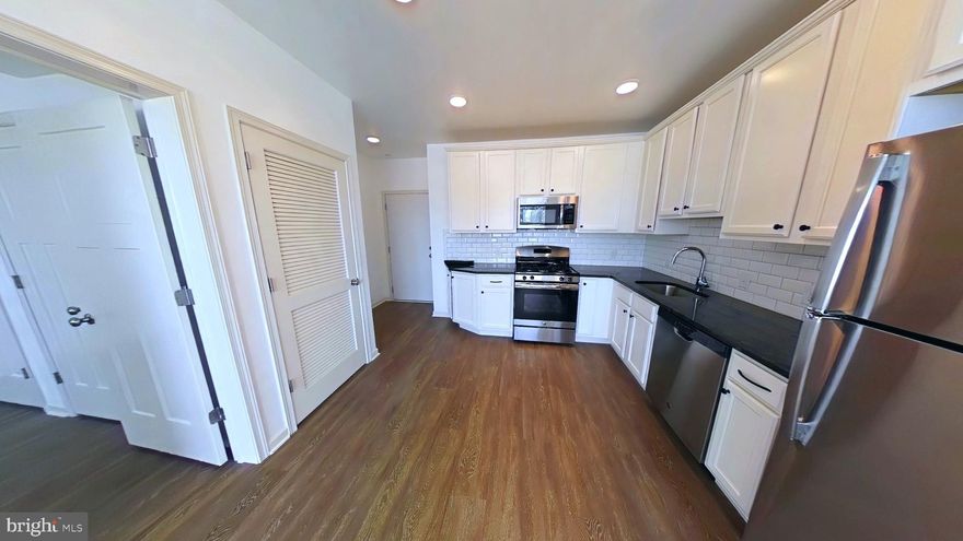 AVAILABLE NOW! Gorgeous and modern 1-bedroom/1-bath apartment on a quiet residential street in Roxborough-Manayunk. Your new home features large windows for lots of natural light, a fully equipped kitchen with custom granite countertops and stainless steel appliances, easy-to-clean laminate wood flooring, and its own Washer/Dryer! Conveniently located close to Main Street Manayunk and the Ridge Avenue business district for easy access to shopping, dining, public transit, and more! Easily pay rent and submit service requests via the online resident portal. Plus, this home is pet-friendly with NO ADDITIONAL FEES! Apply today to make 4114 Lauriston Street your new home!

**Leasing Special** New residents will receive one month free on a 13+ month lease agreement. Last month's rent is not required for well-qualified applicants!