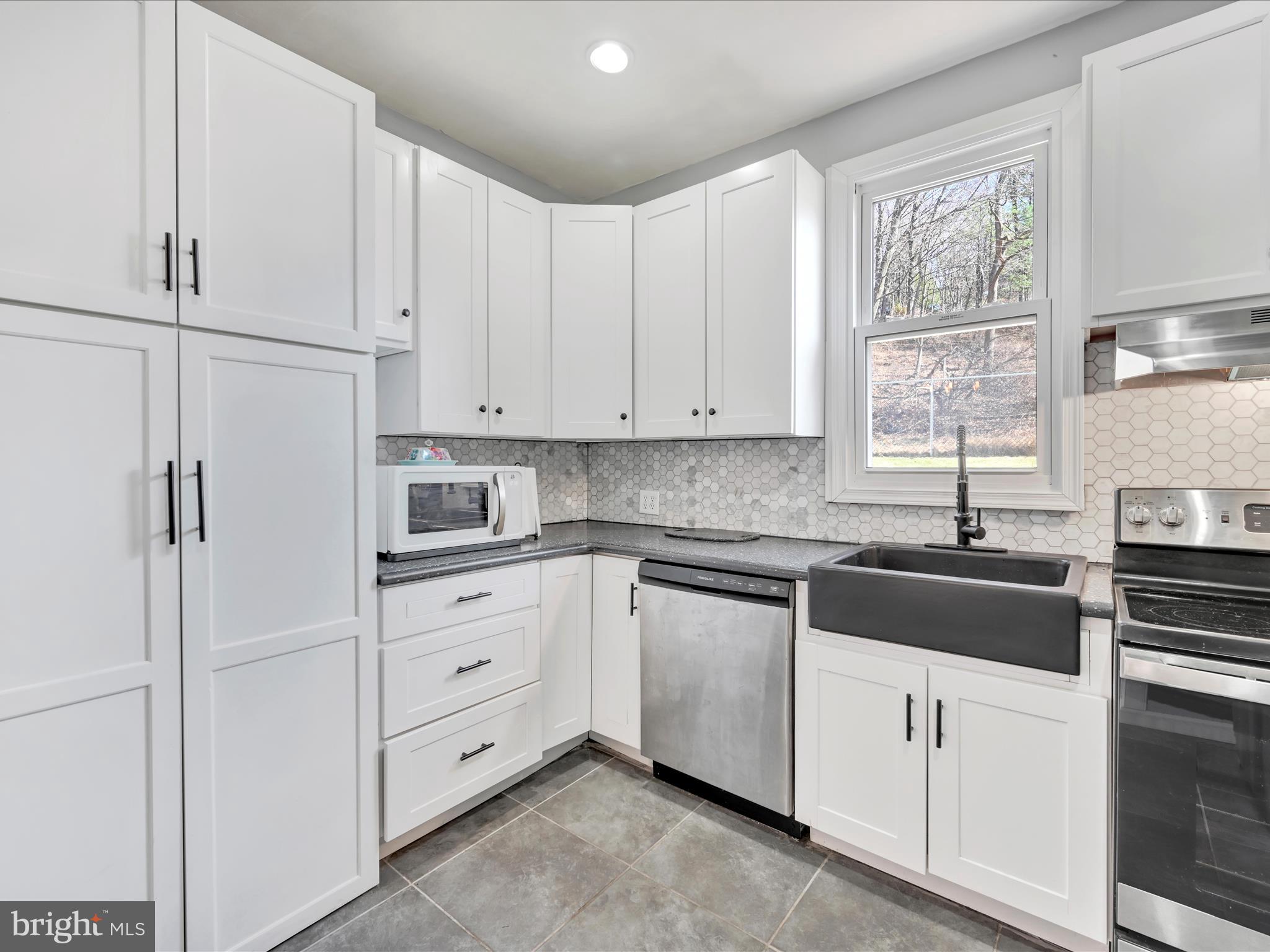 CRESSONA - Residential