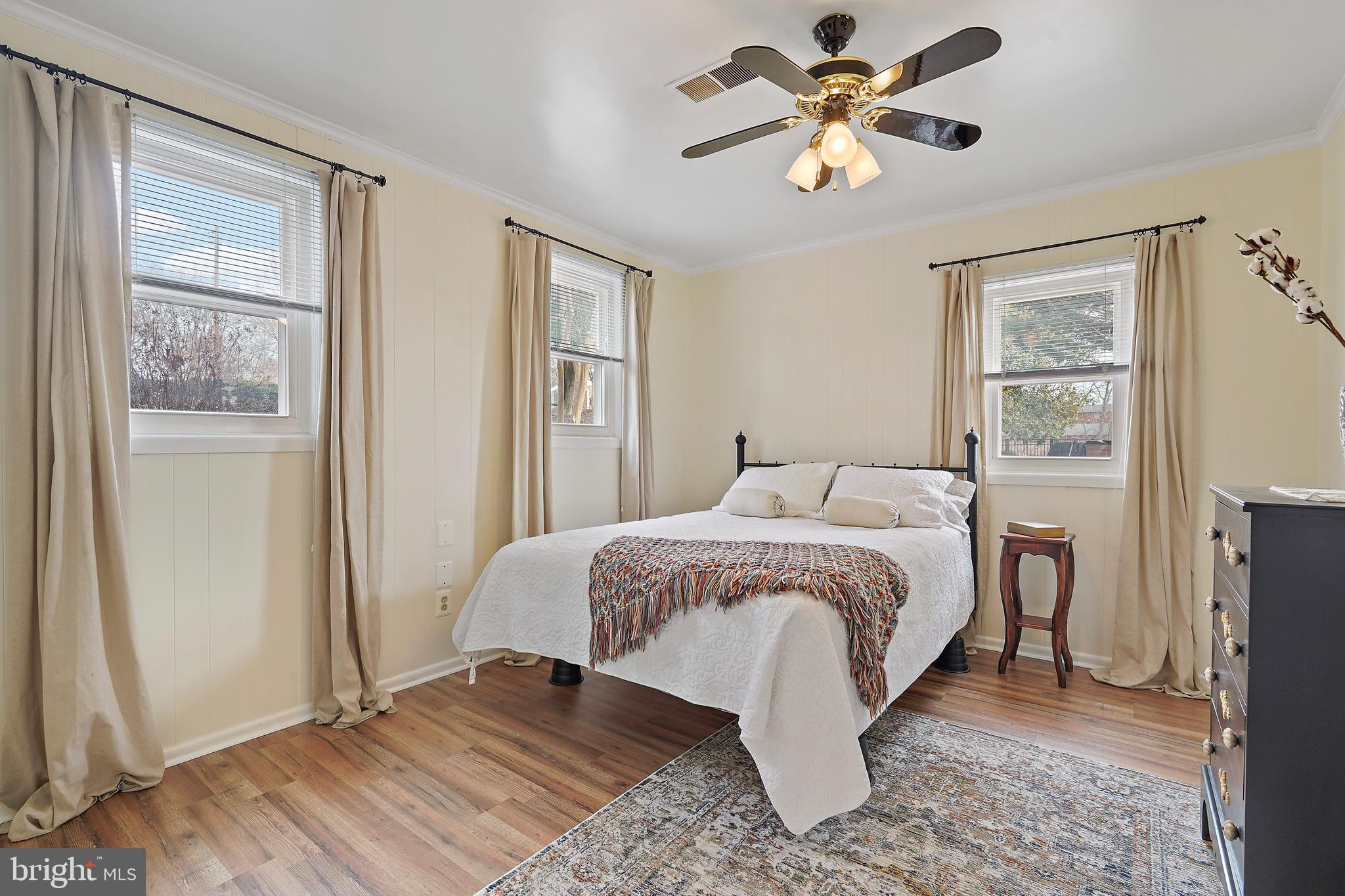 ALNOR HEIGHTS - Residential