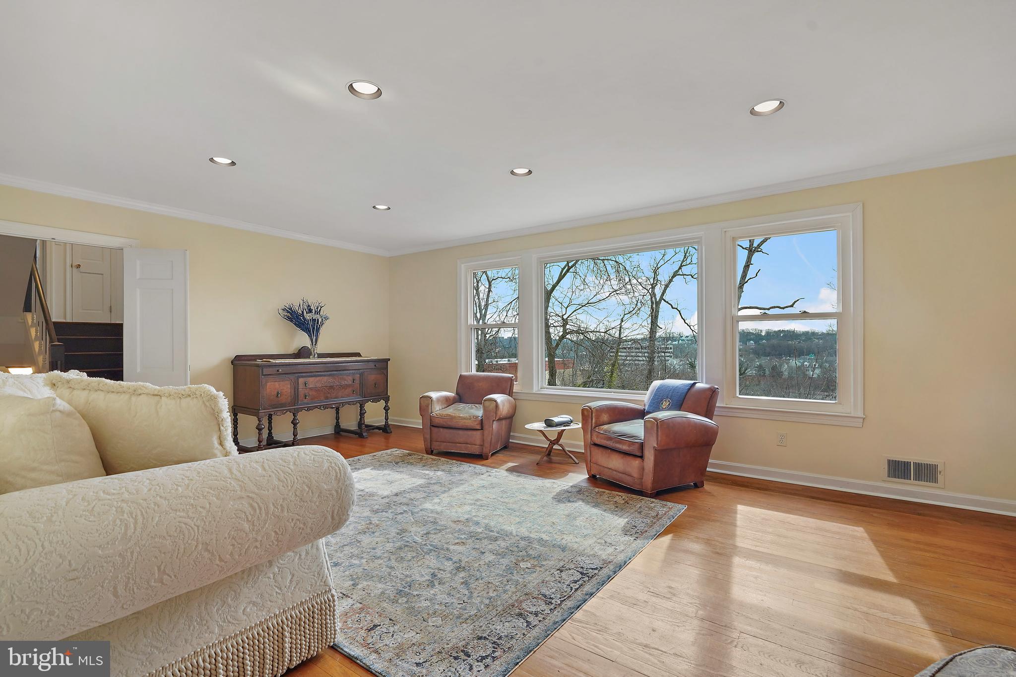 ALNOR HEIGHTS - Residential