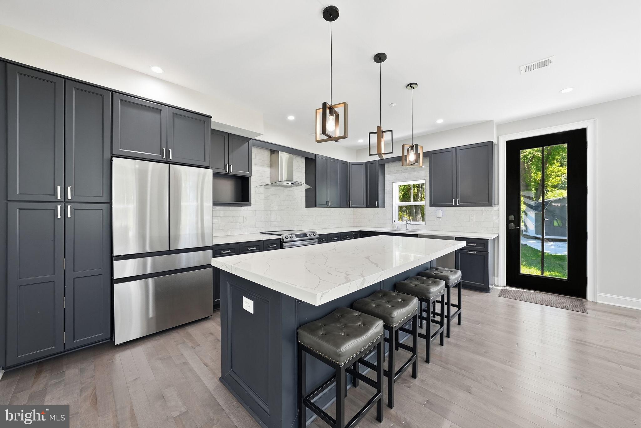 1211 LINTON LANE