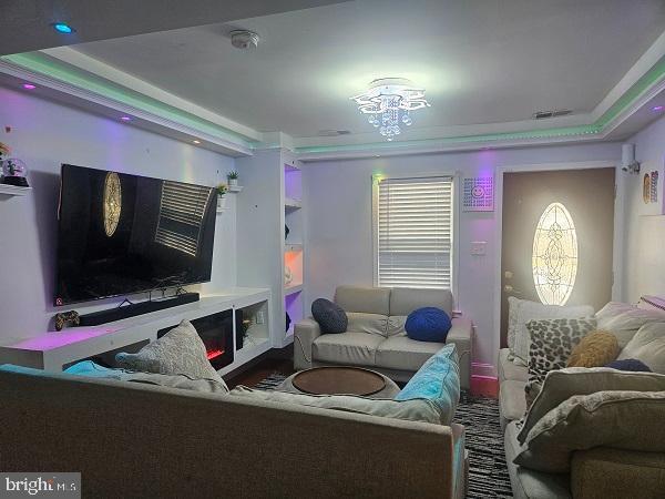 CAPITOL HEIGHTS - Residential