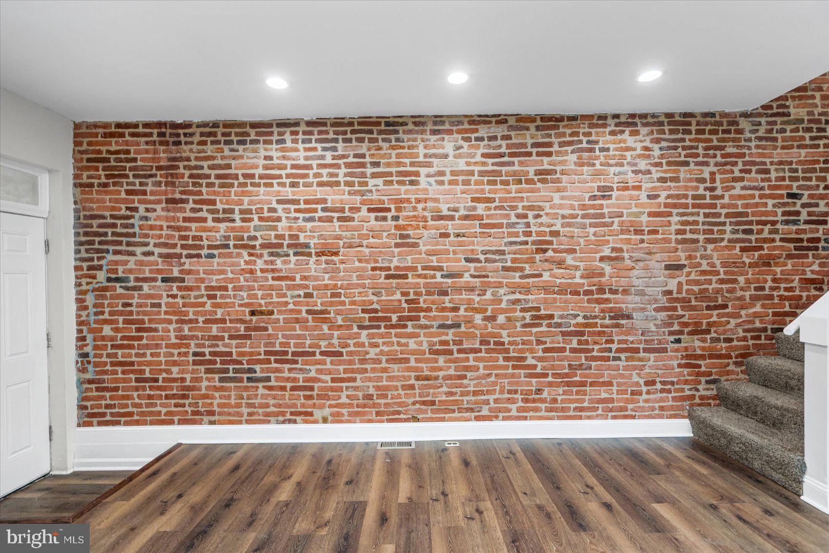 HIGHLANDTOWN - Residential