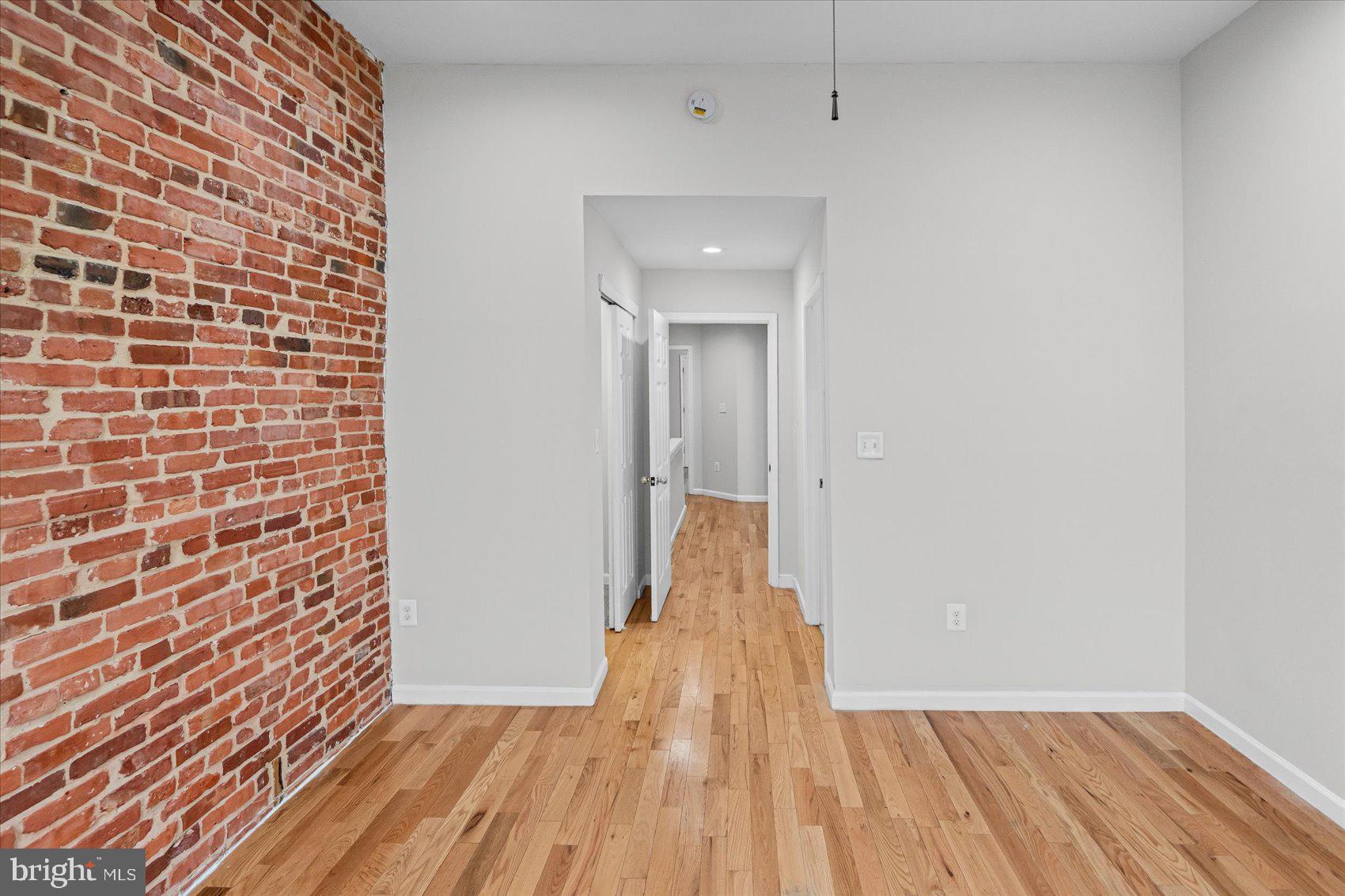 HIGHLANDTOWN - Residential