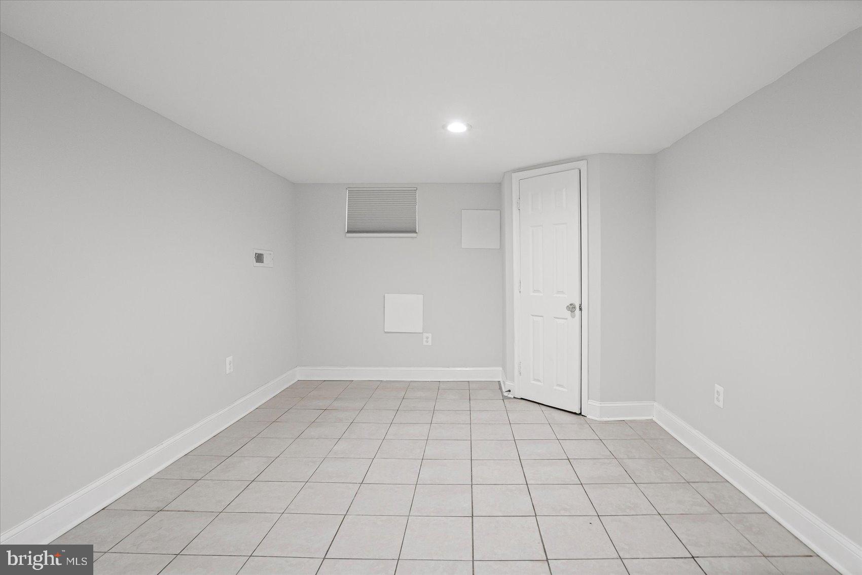 HIGHLANDTOWN - Residential