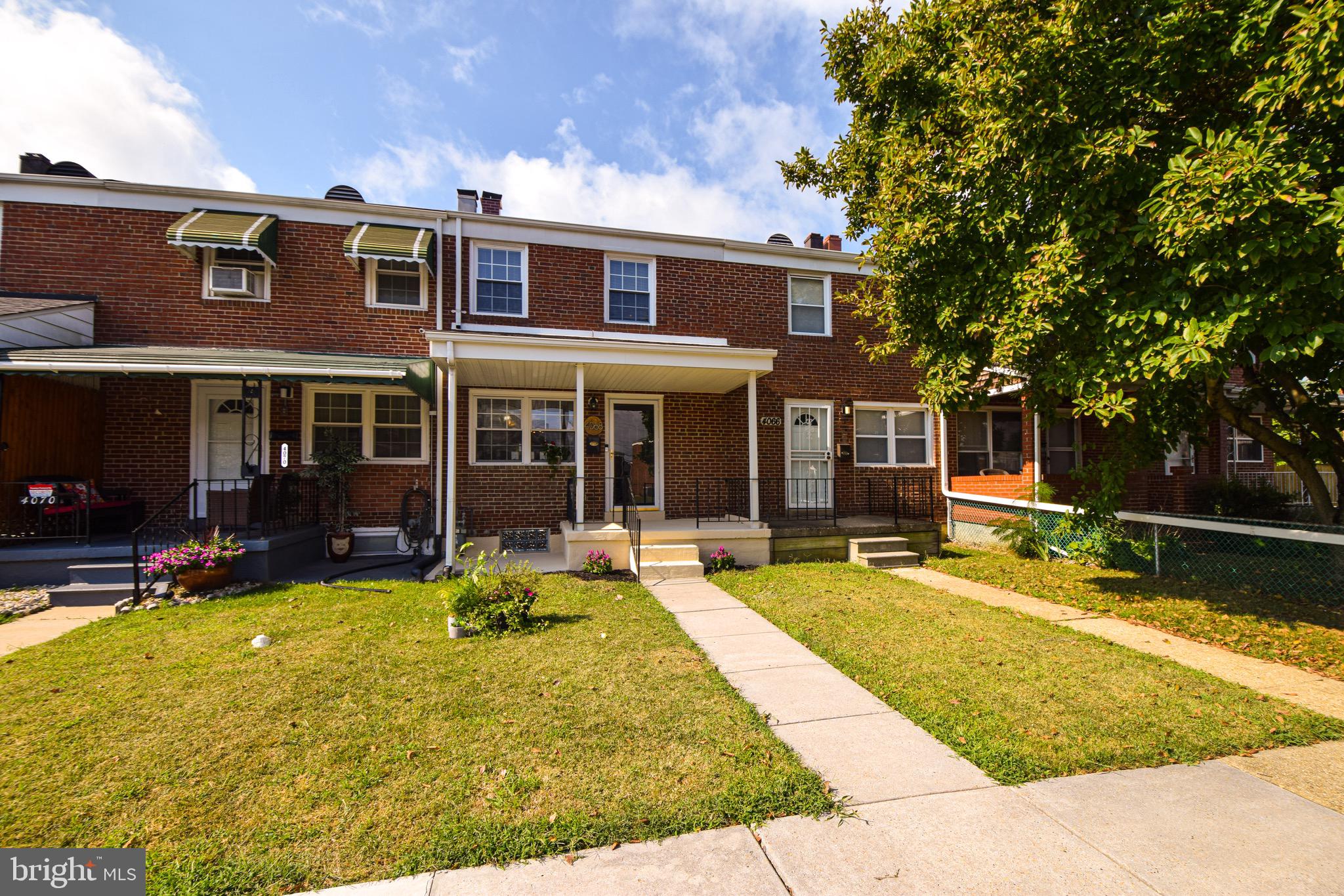 NORTH POINT VILLAGE - Residential