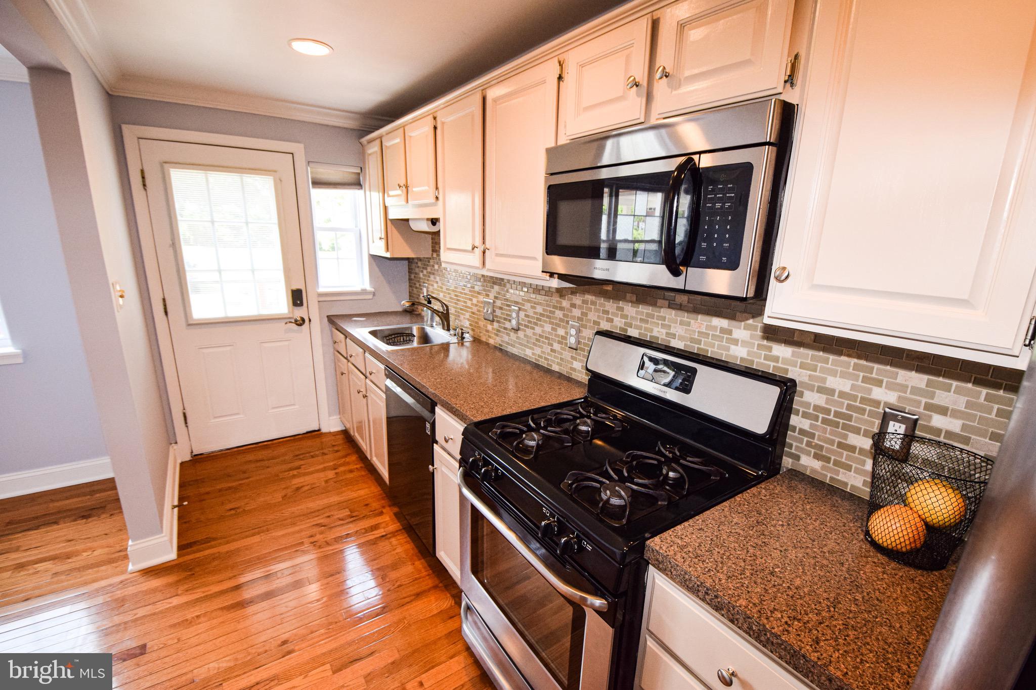 NORTH POINT VILLAGE - Residential