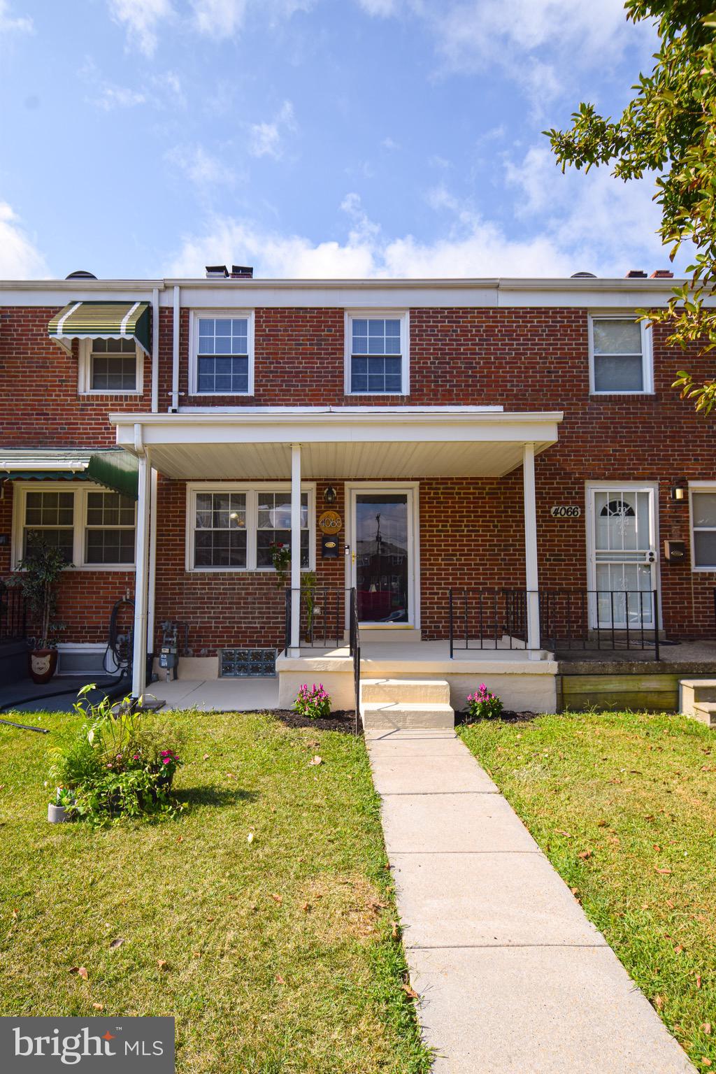 NORTH POINT VILLAGE - Residential