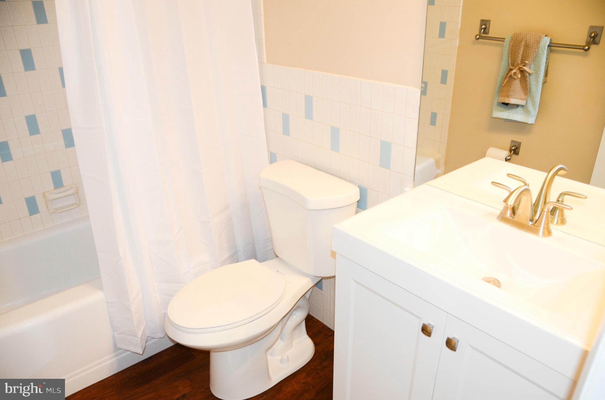 THE COVE - Residential