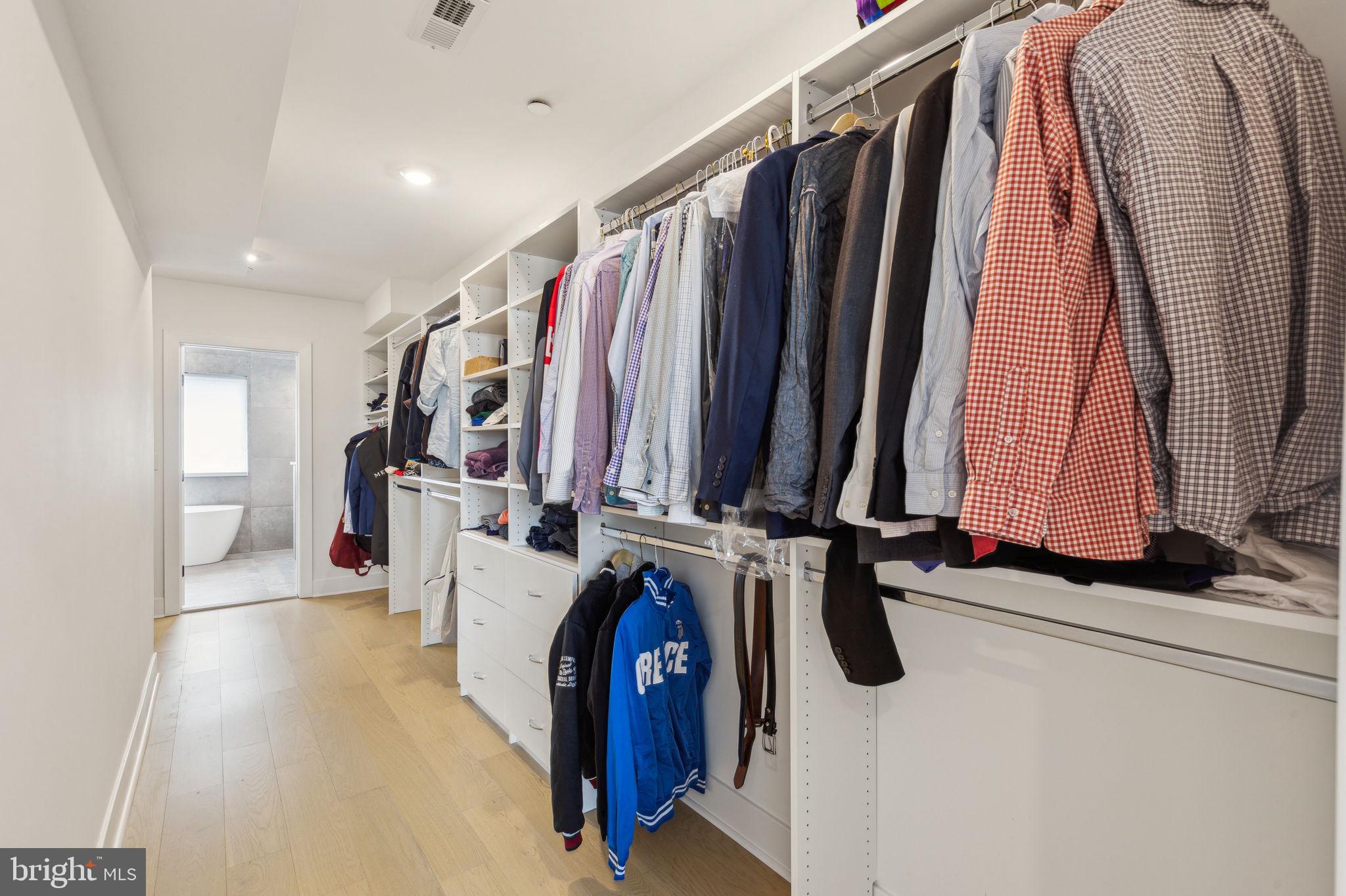 GRADUATE HOSPITAL - Residential Lease