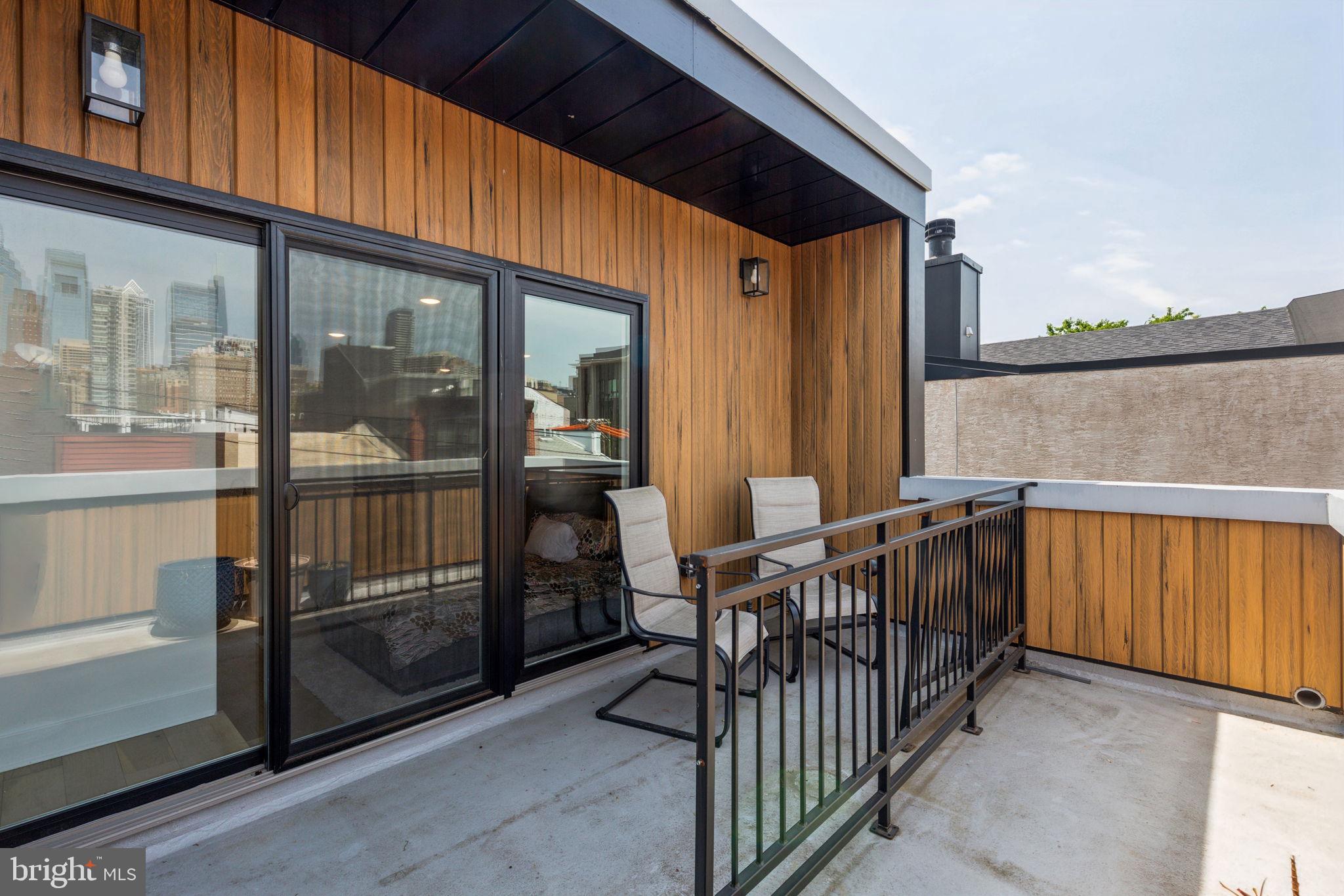 GRADUATE HOSPITAL - Residential Lease