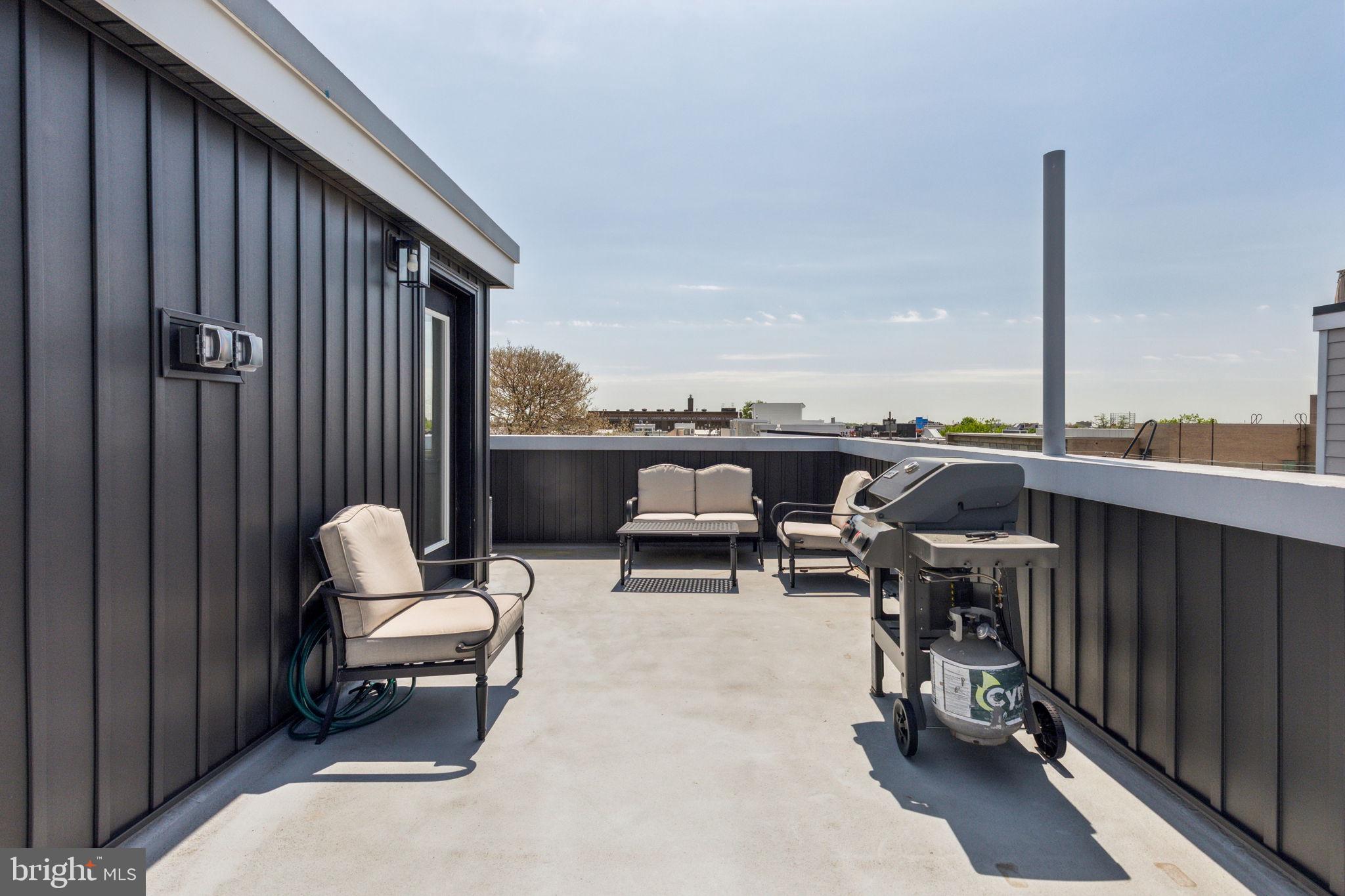 GRADUATE HOSPITAL - Residential Lease