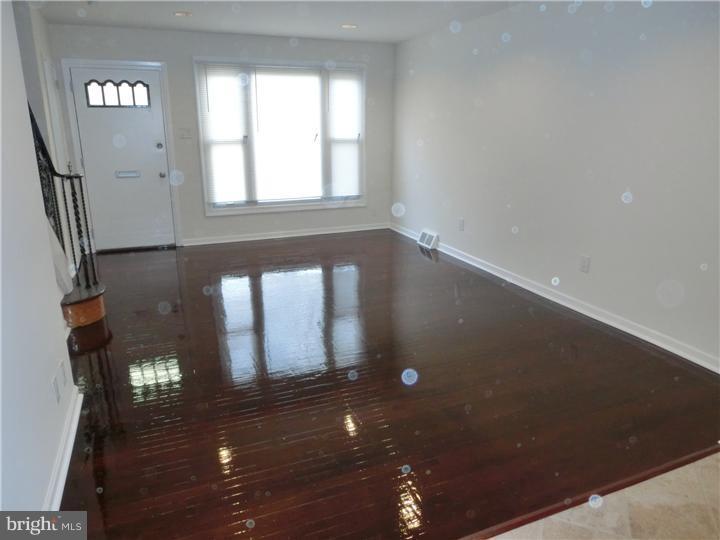 PHILADELPHIA (SOUTHWEST) - Residential