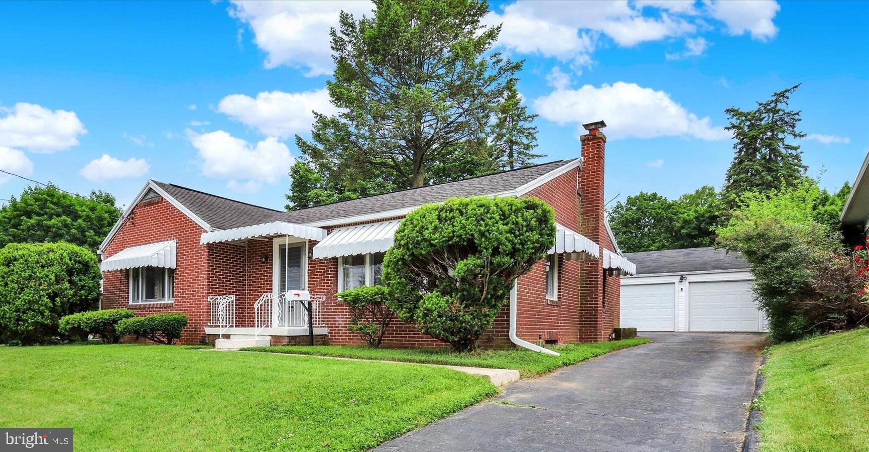COLDBROOK MEADOWS - Residential