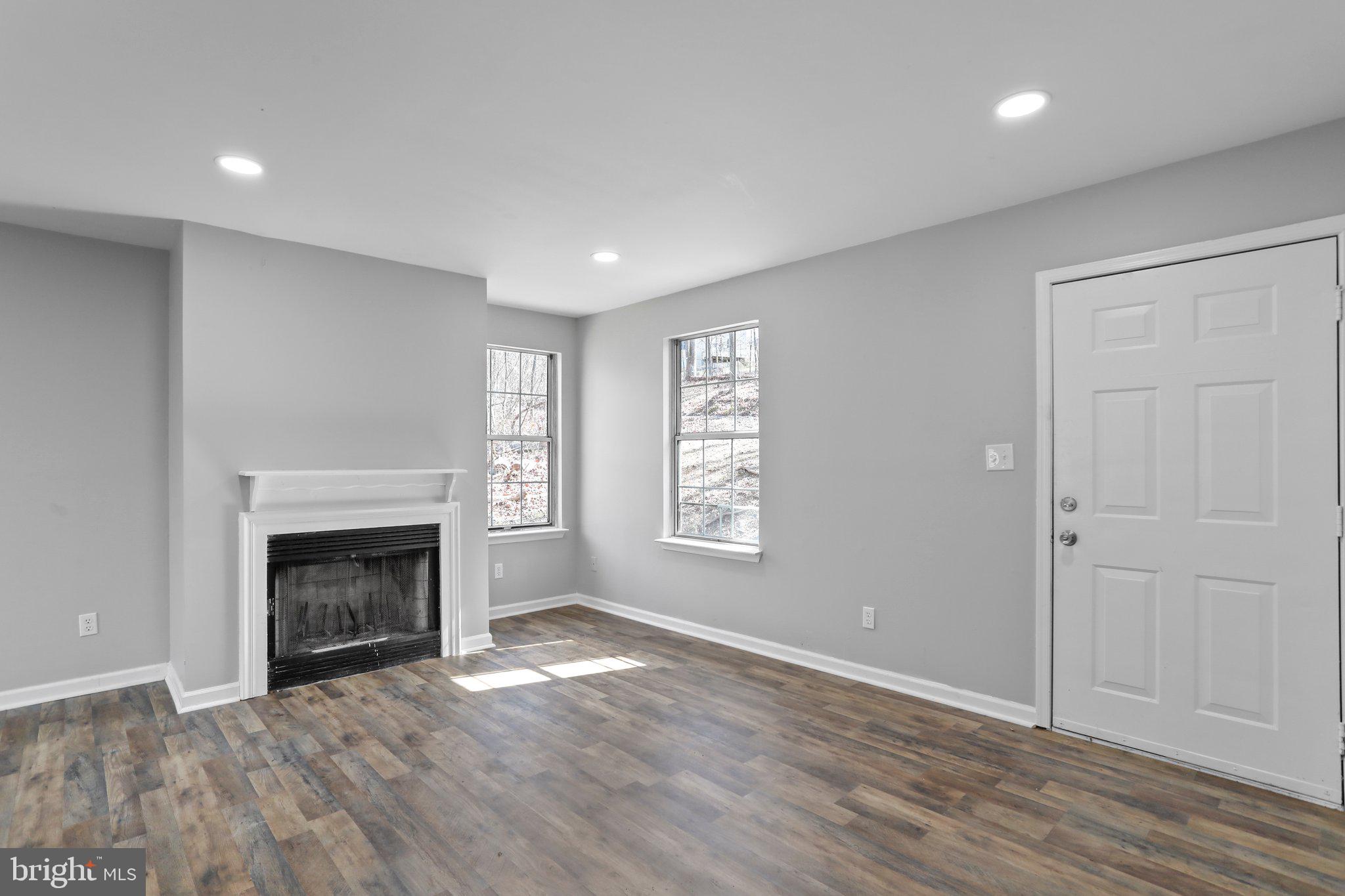 SHANNONDALE - Residential