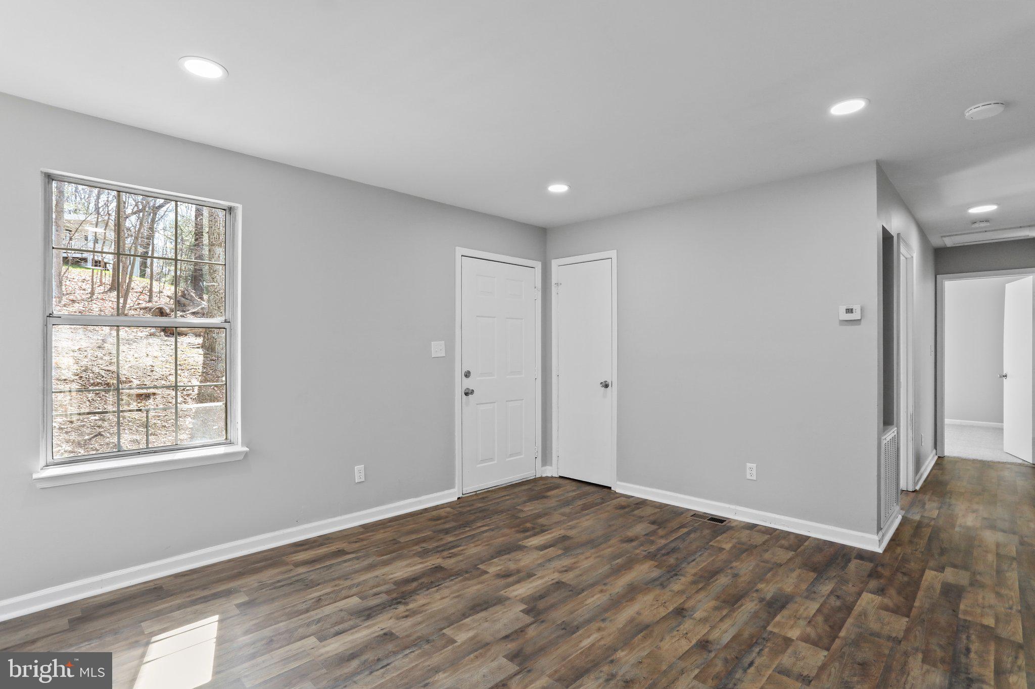 SHANNONDALE - Residential