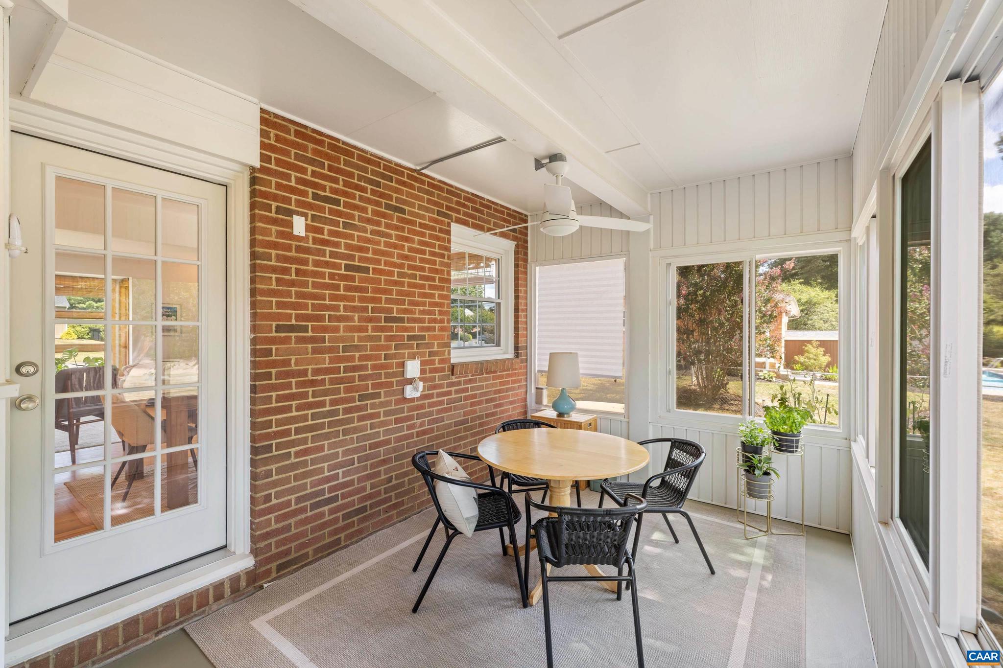 MONDOMAINE - Residential