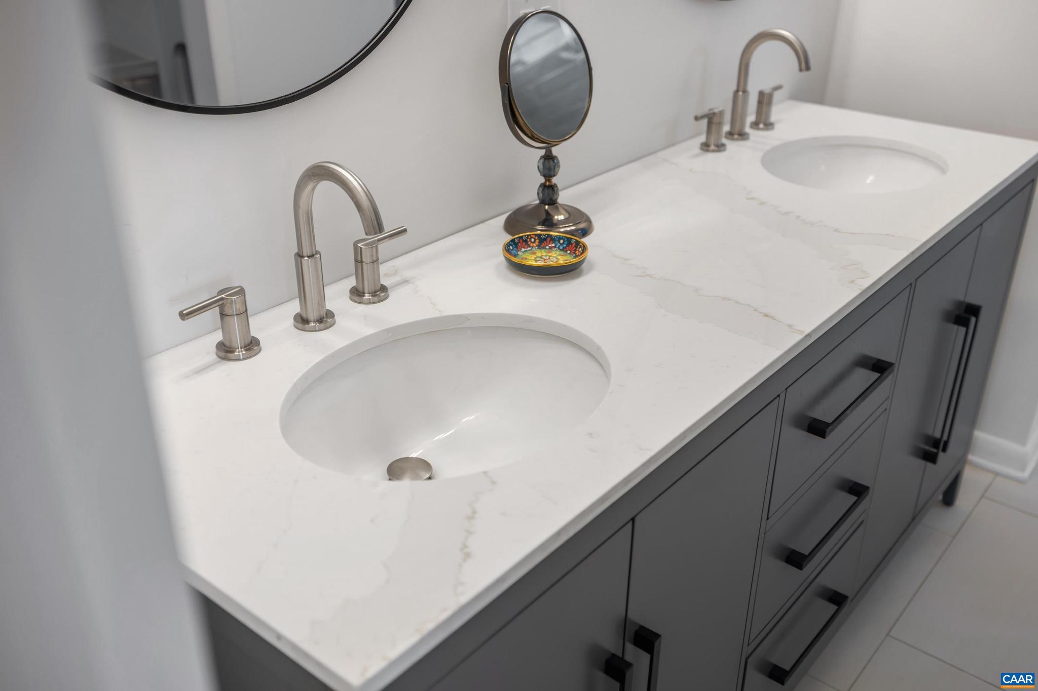 MONDOMAINE - Residential