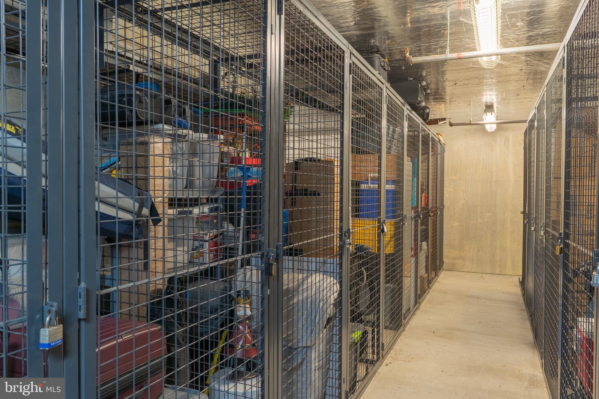 OLD TOWN COMMONS - Residential