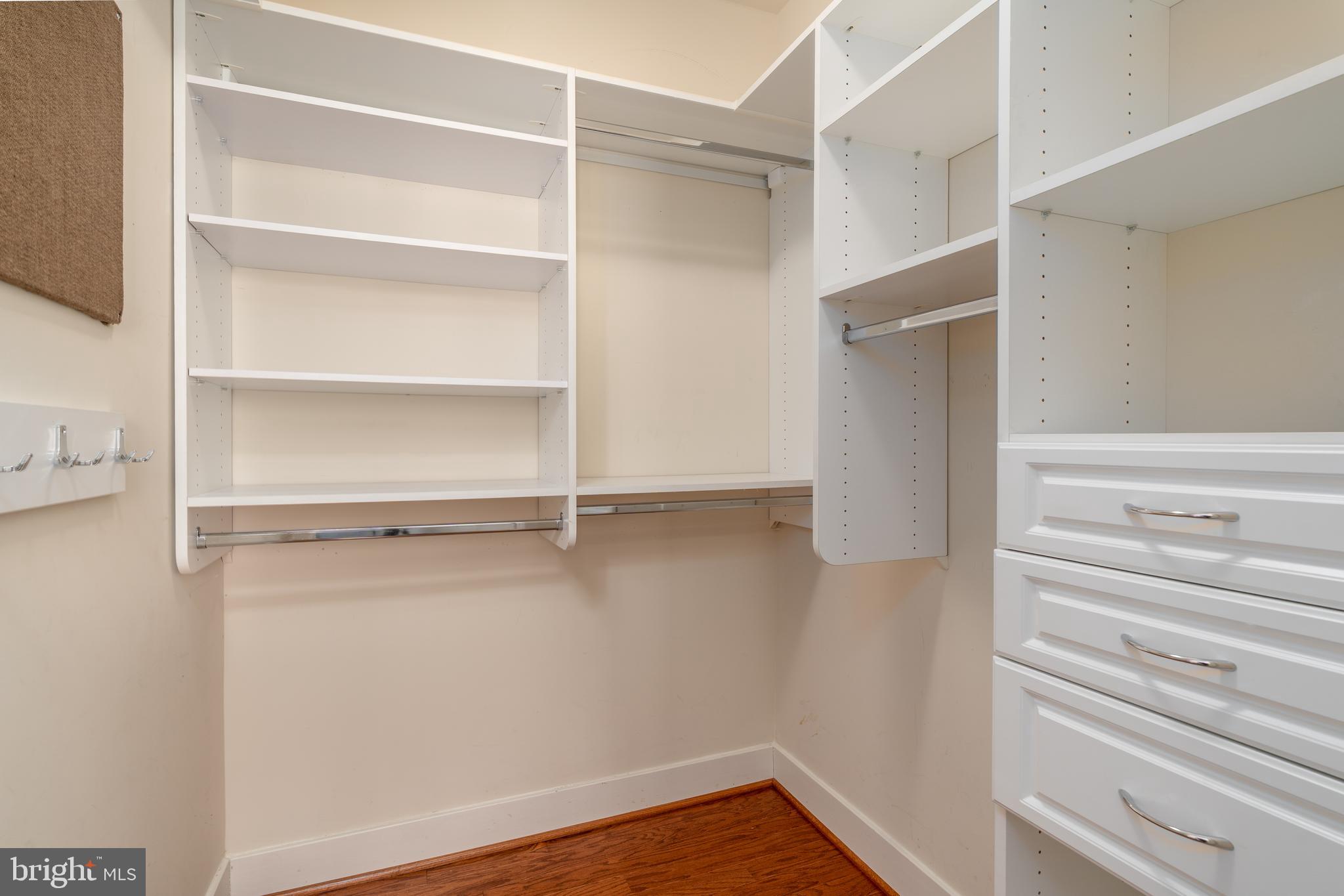 OLD TOWN COMMONS - Residential