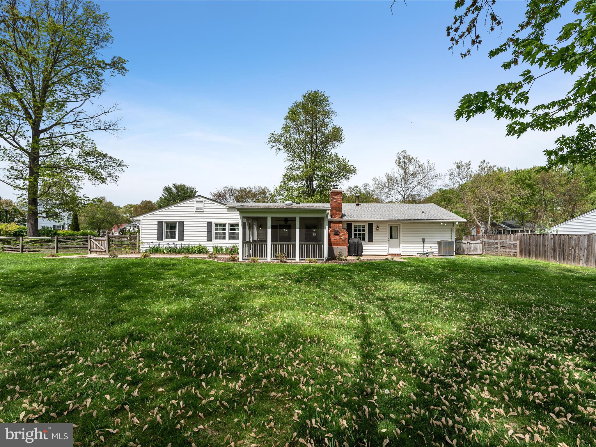 13107 MELVILLE LANE
