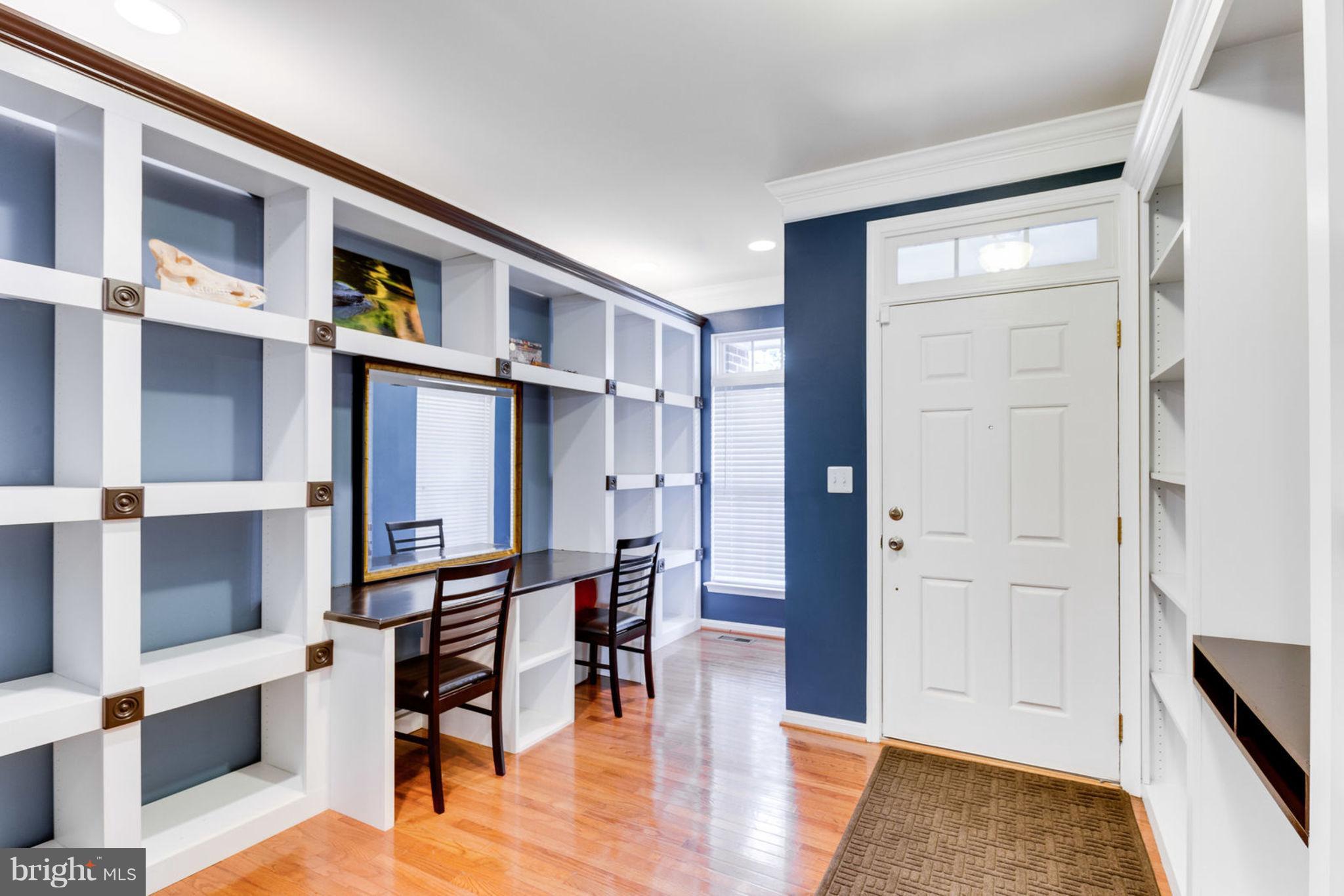 PEMBROOKE - Residential