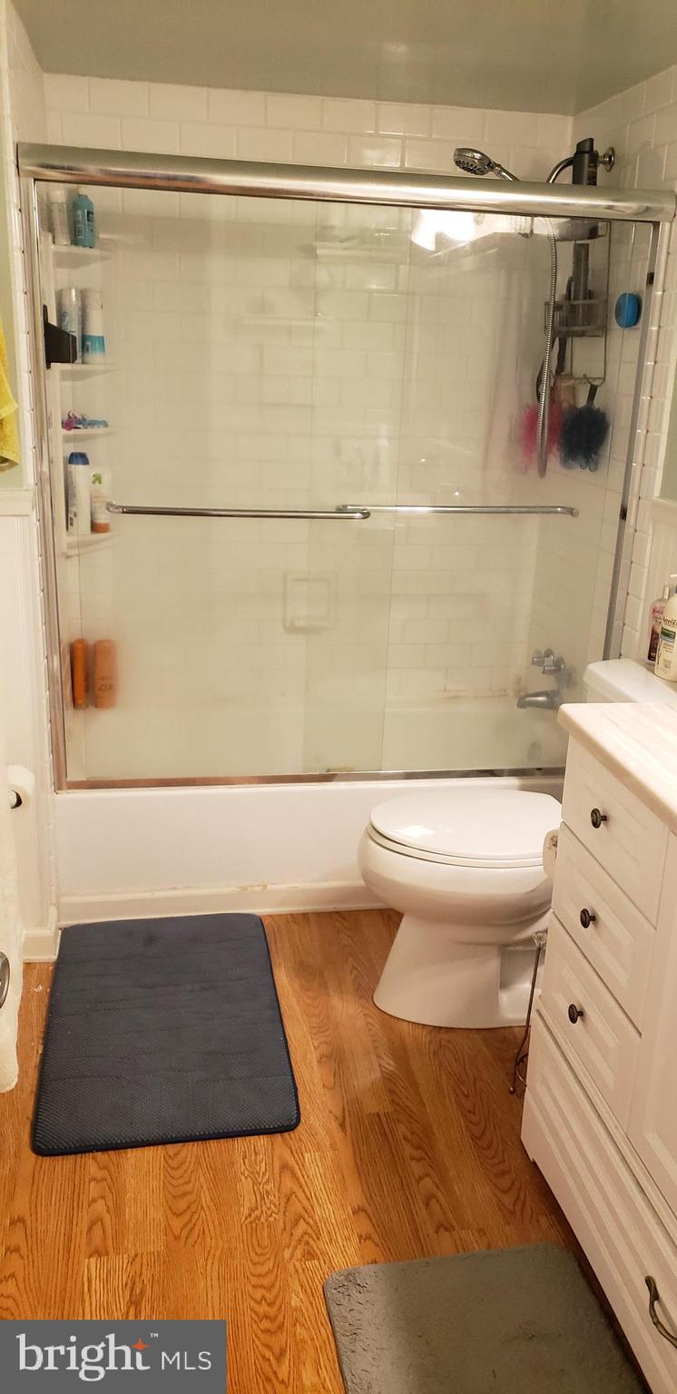 HUNTINGTON CLUB - Residential Lease