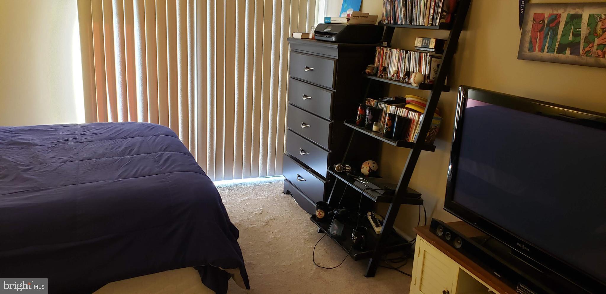 HUNTINGTON CLUB - Residential Lease