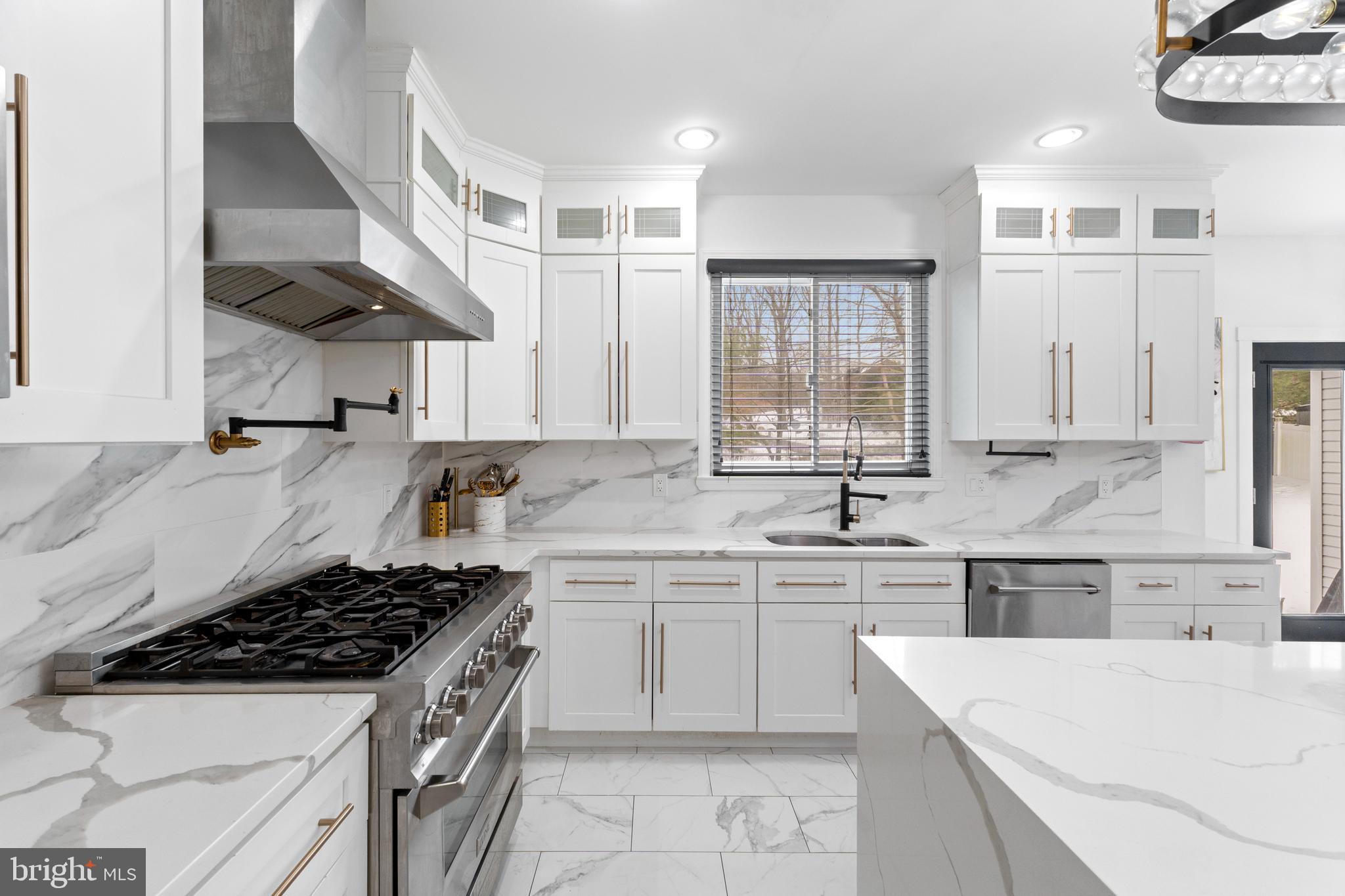 SPRINGDALE CROSSIN - Residential