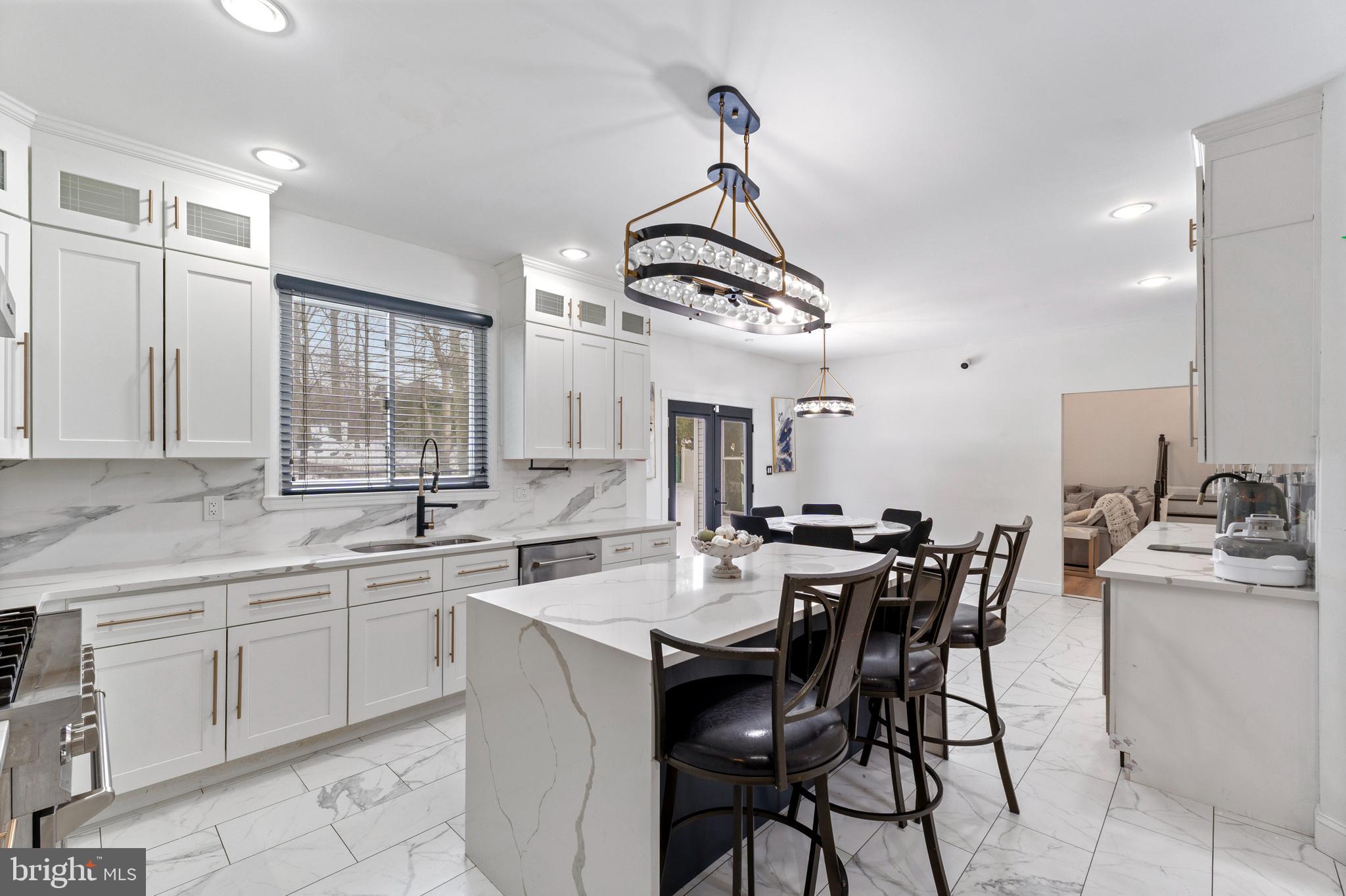 SPRINGDALE CROSSIN - Residential