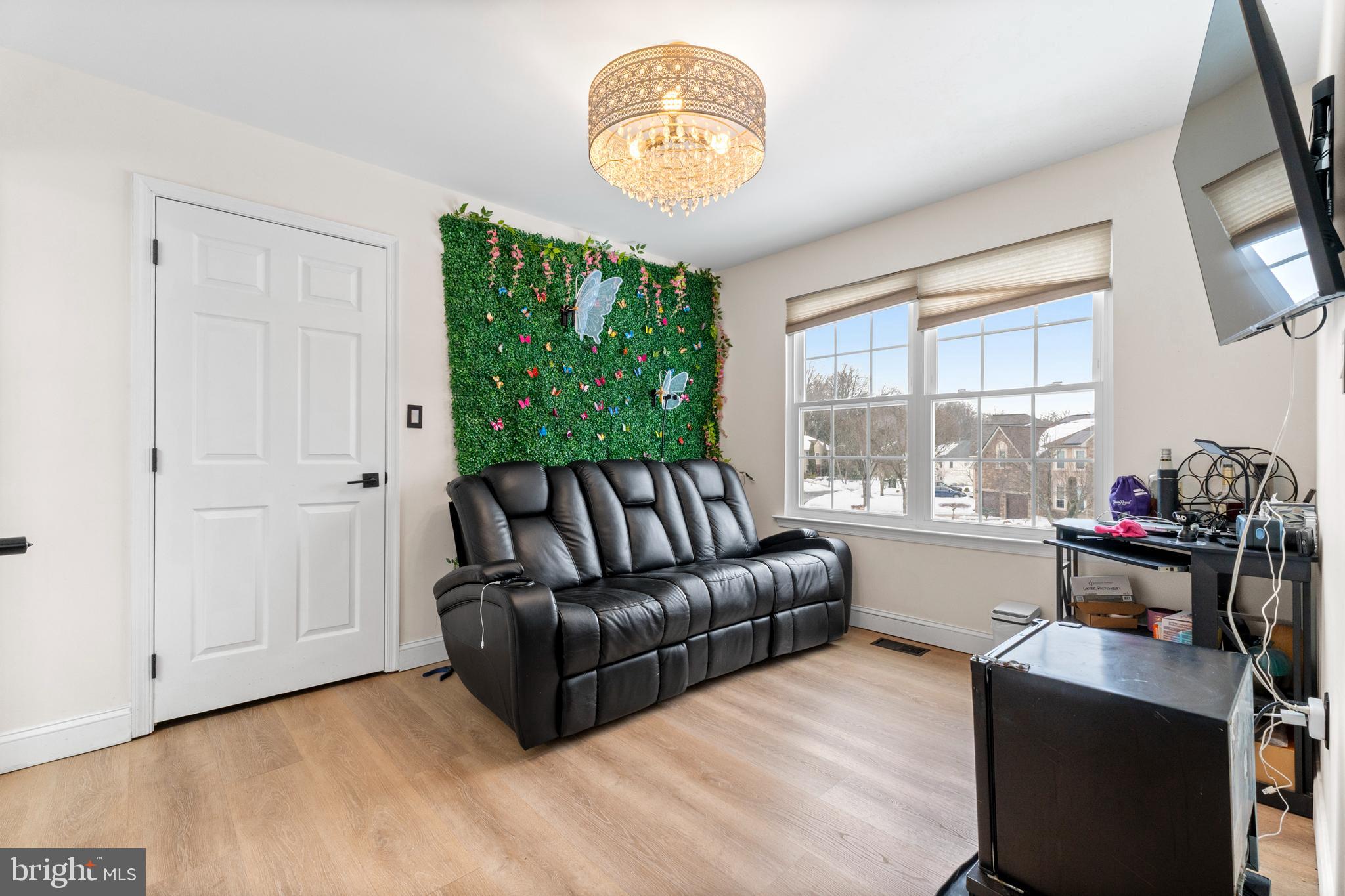 SPRINGDALE CROSSIN - Residential