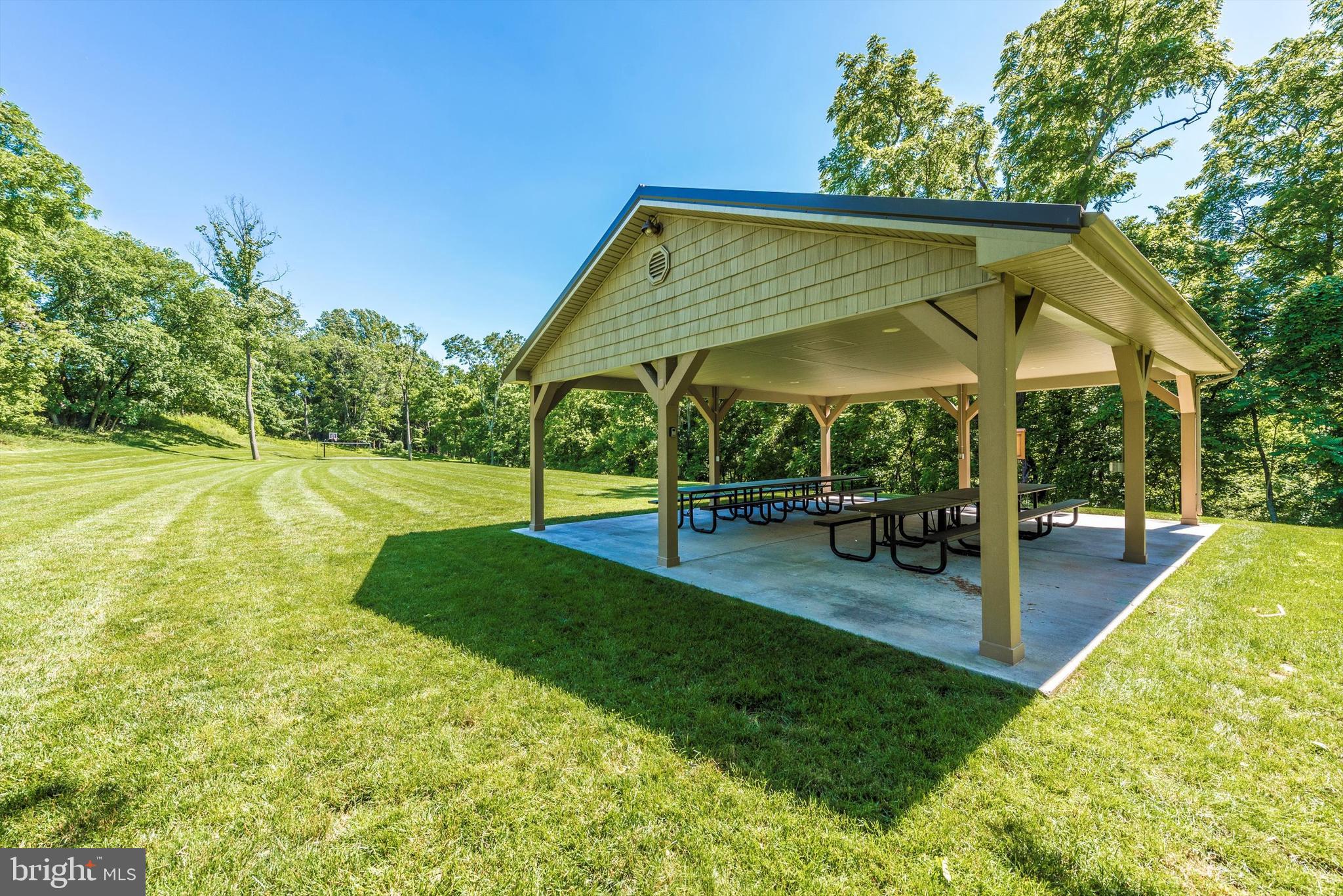 PINEHURST - Residential