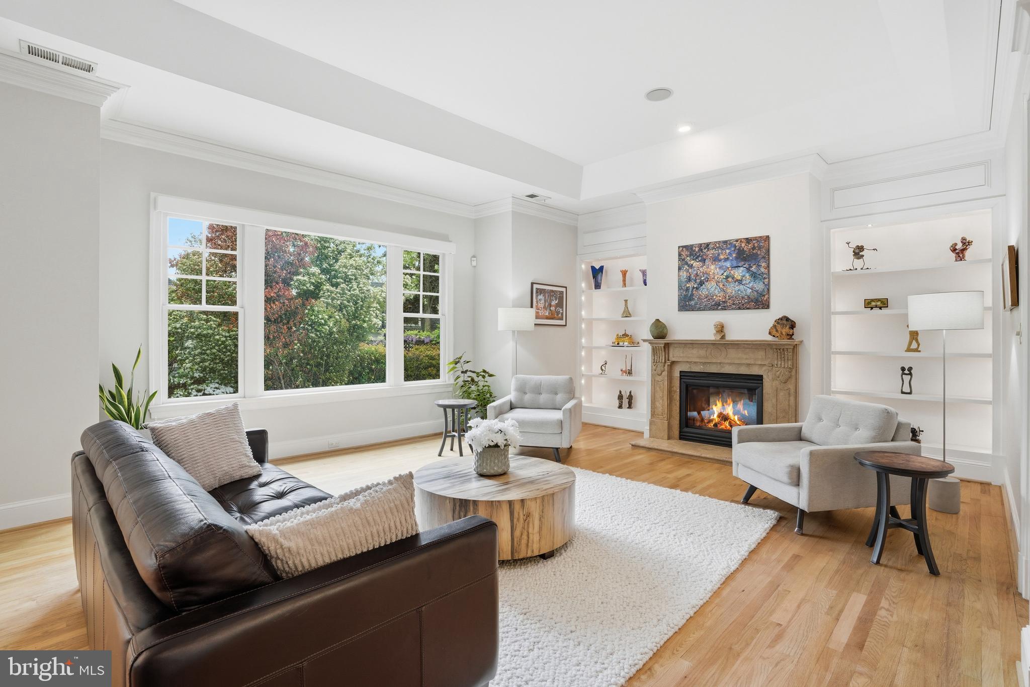 WOODHAVEN - Residential